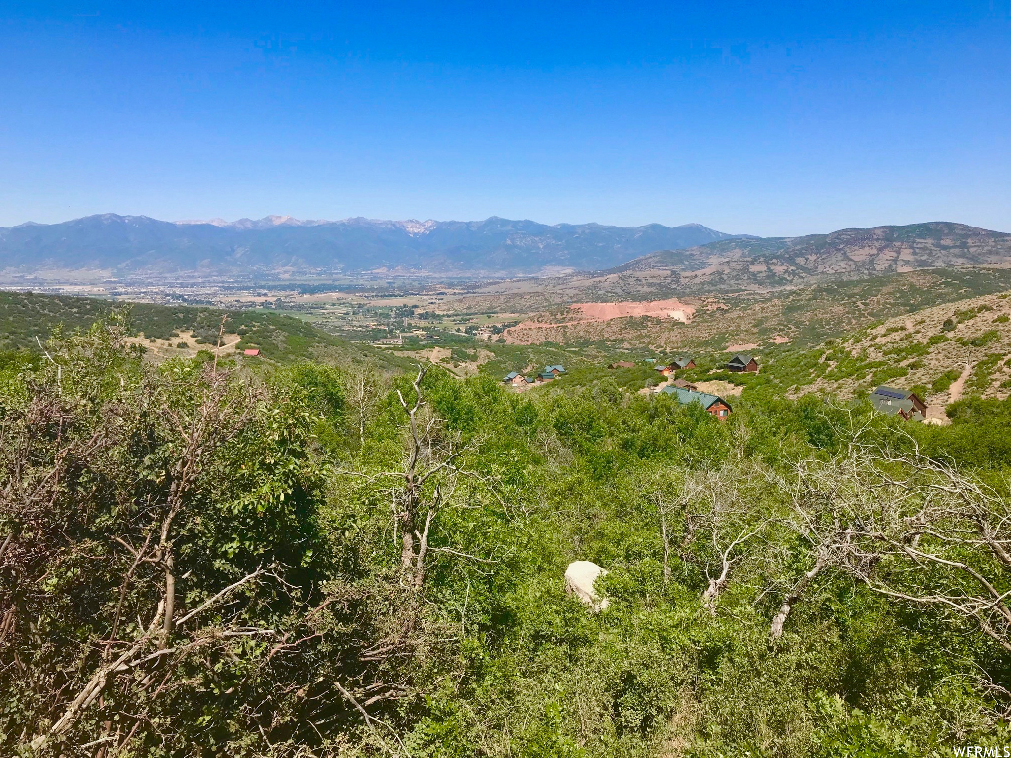 main property photo 18