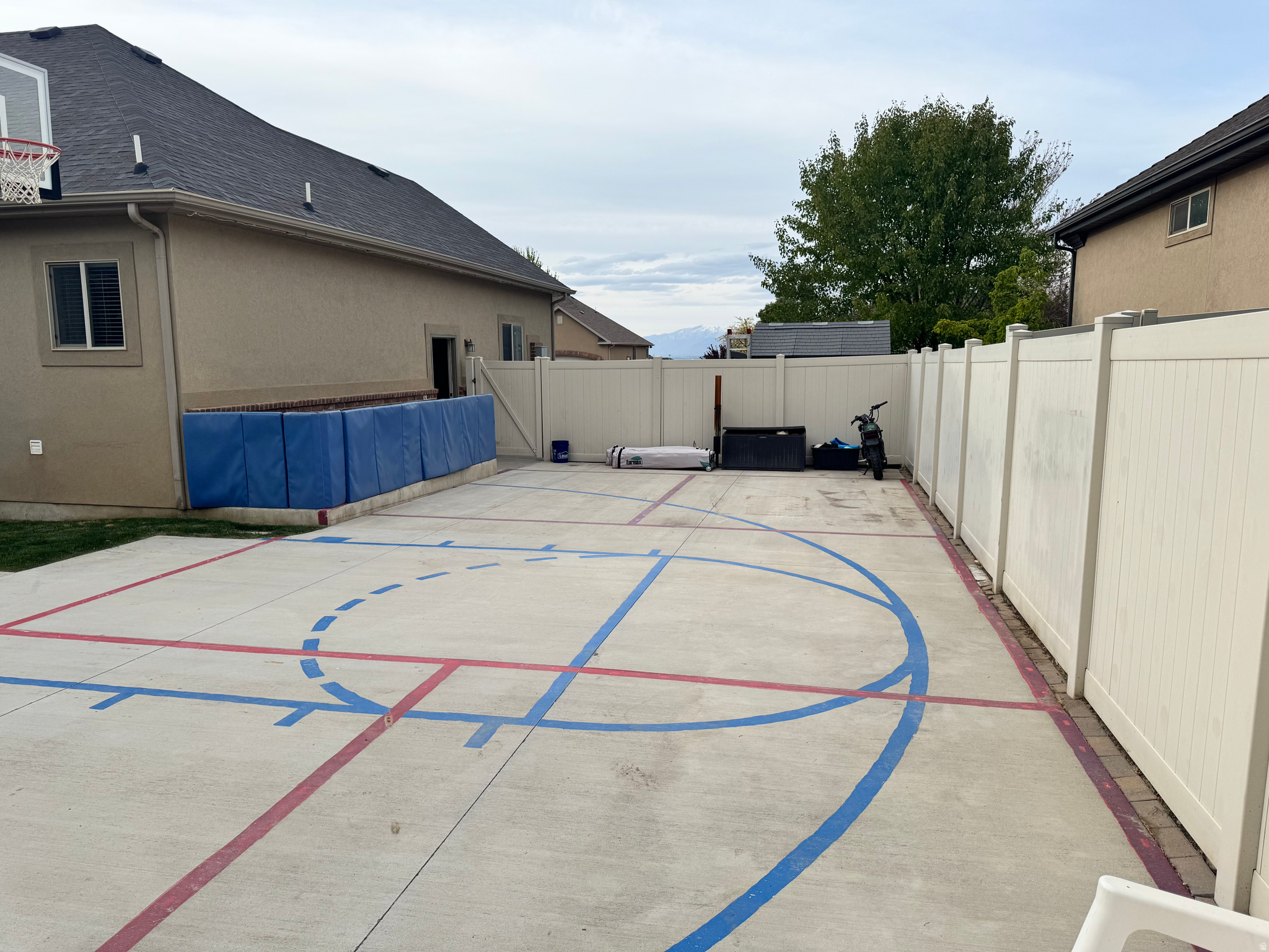 main property photo 57