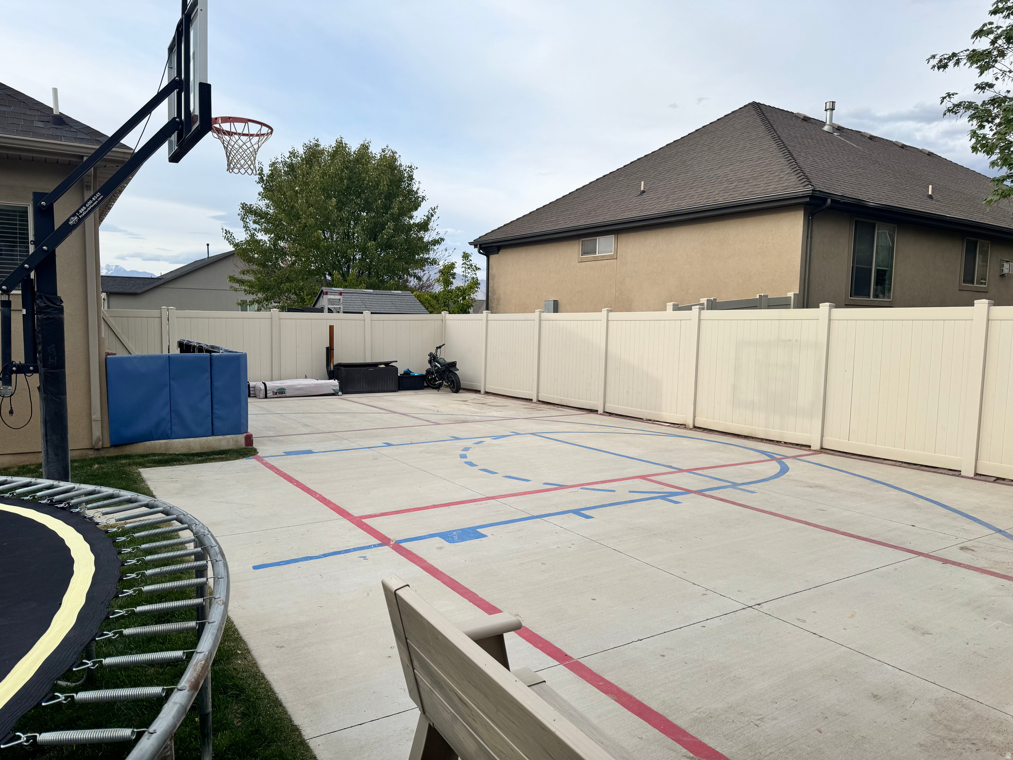 main property photo 58