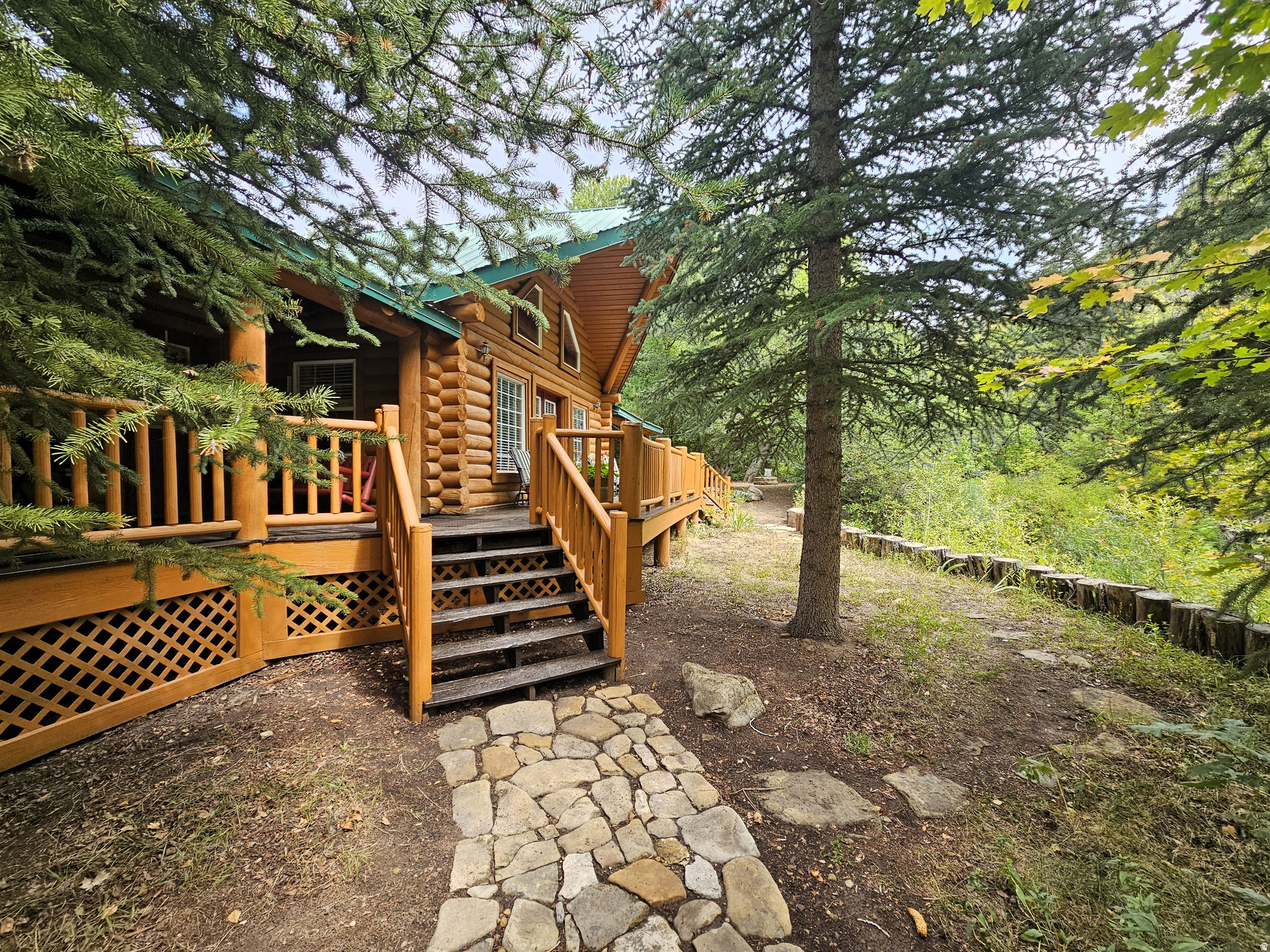 main property photo 12