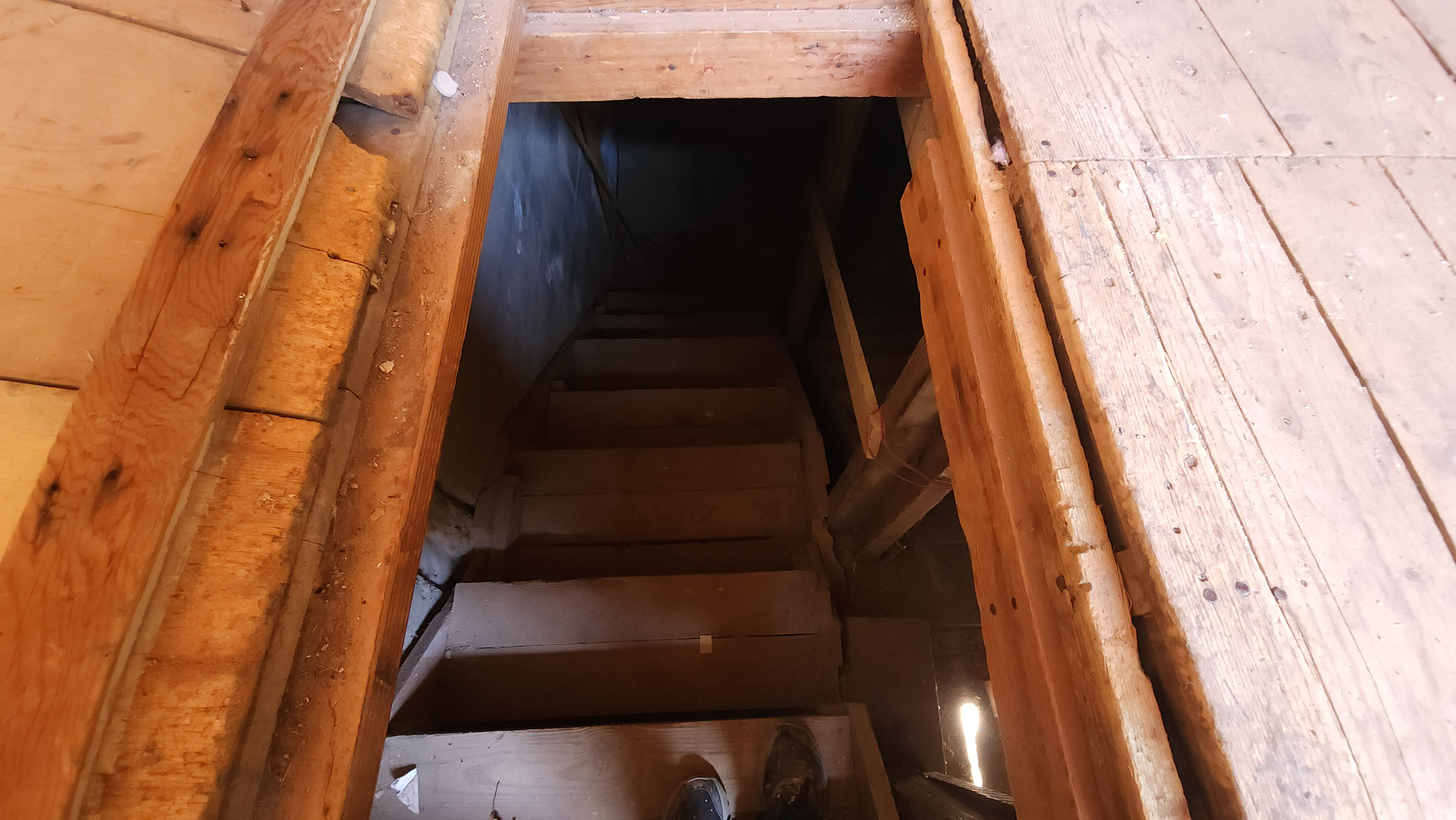 main property photo 22