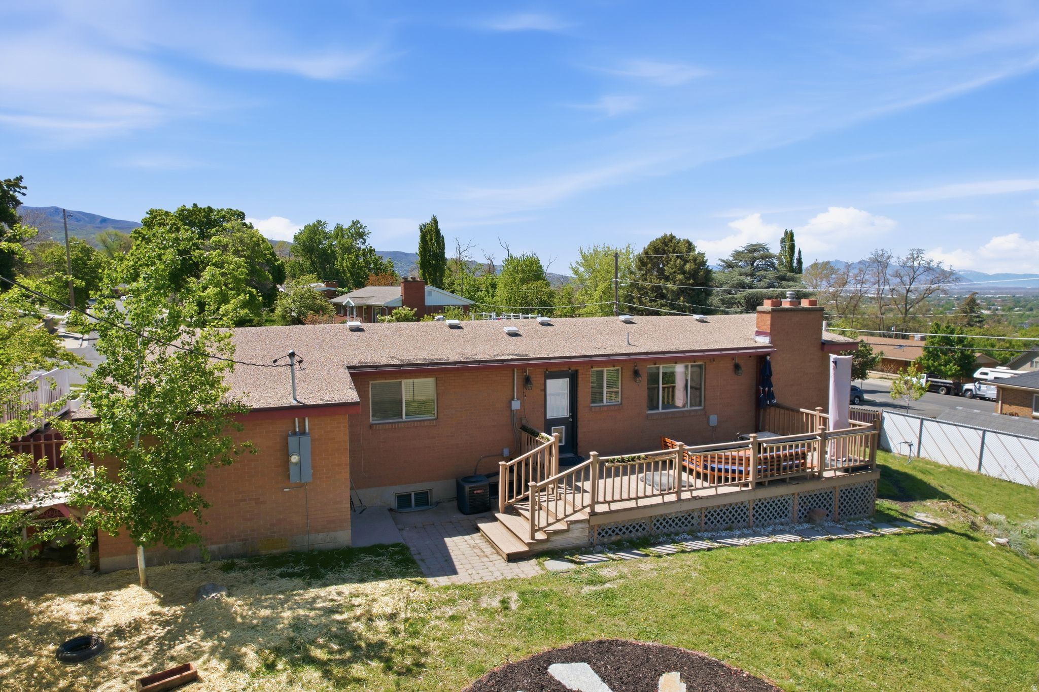 main property photo 43