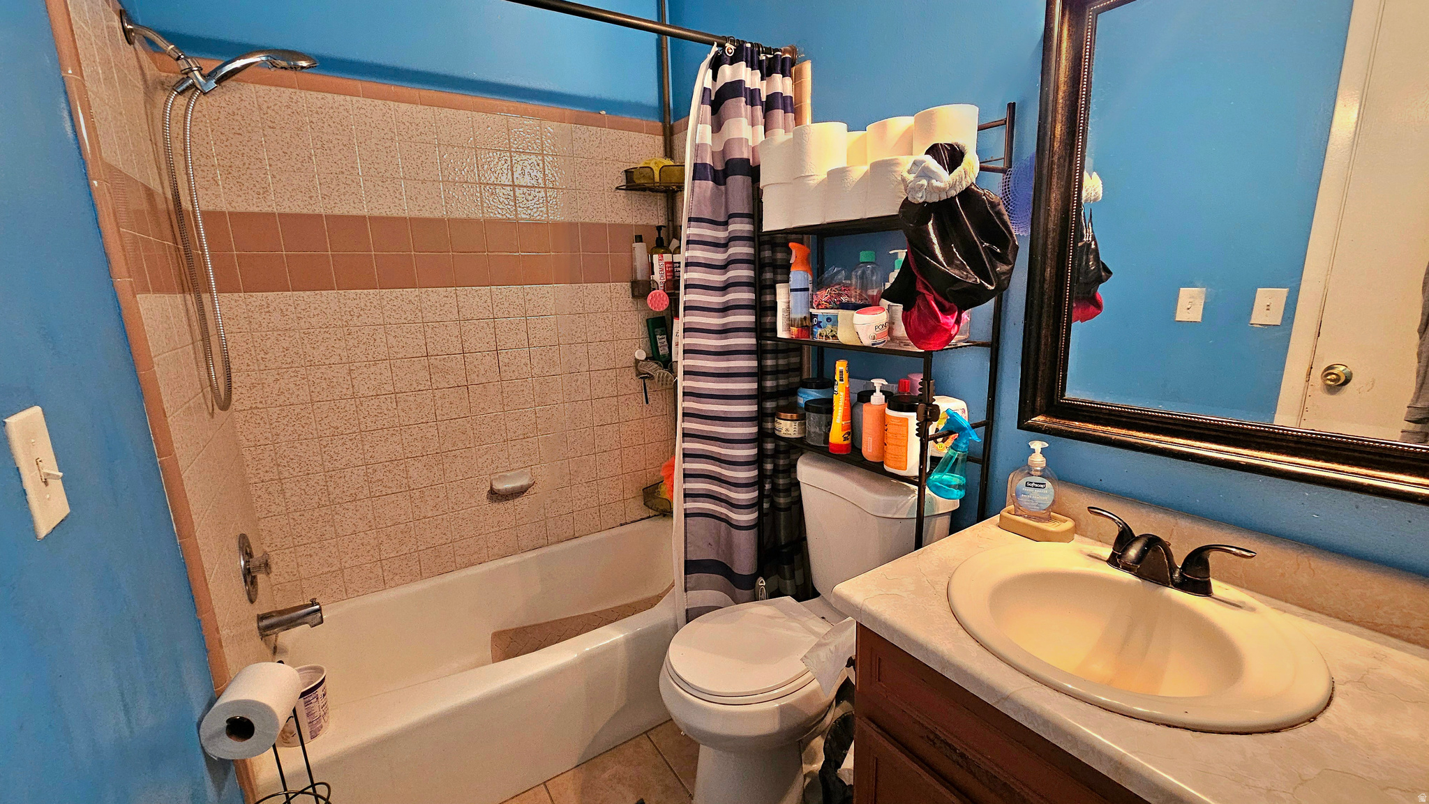 main property photo 13