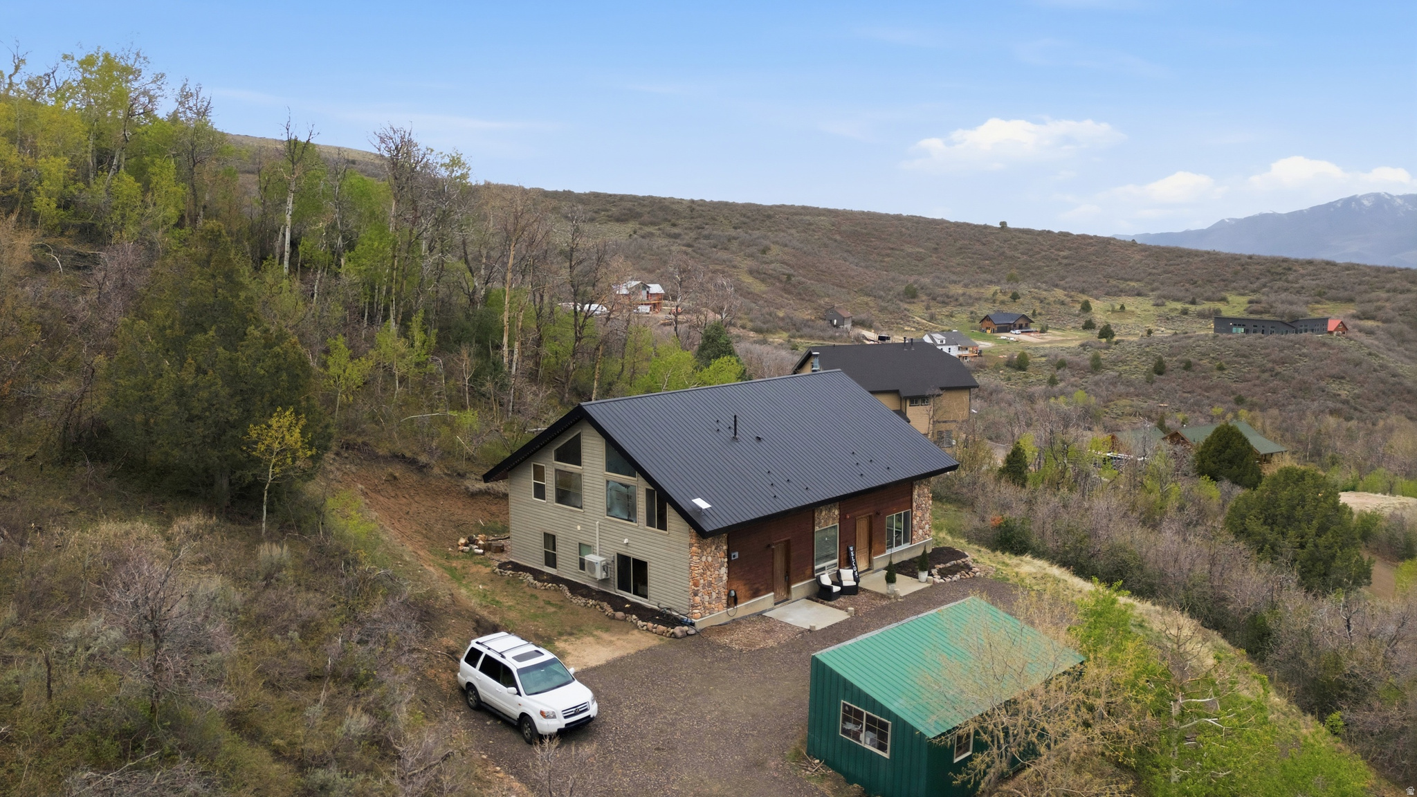 main property photo 39