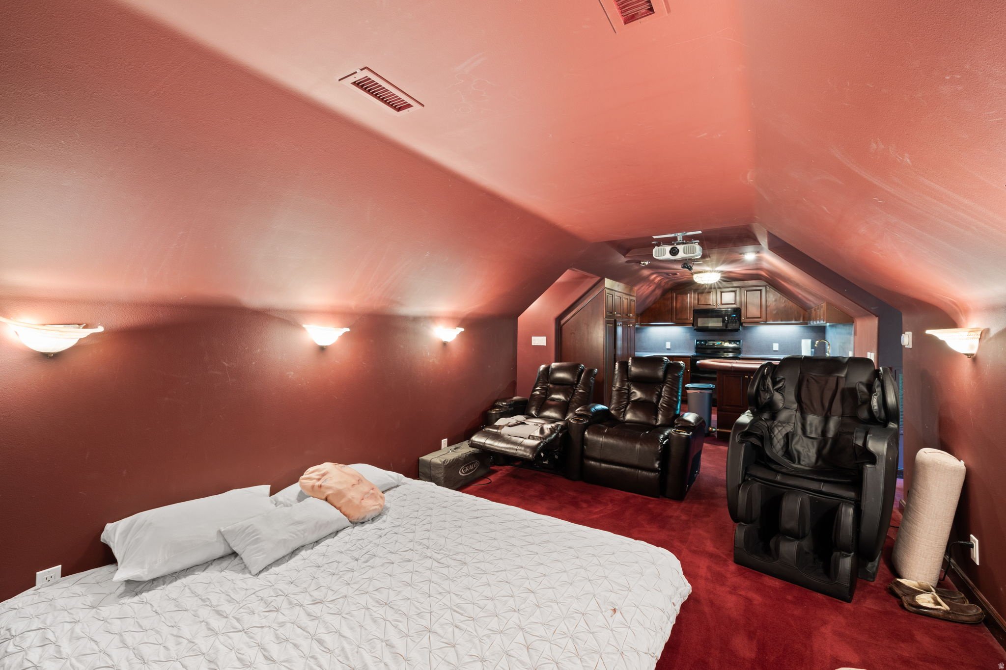 main property photo 70