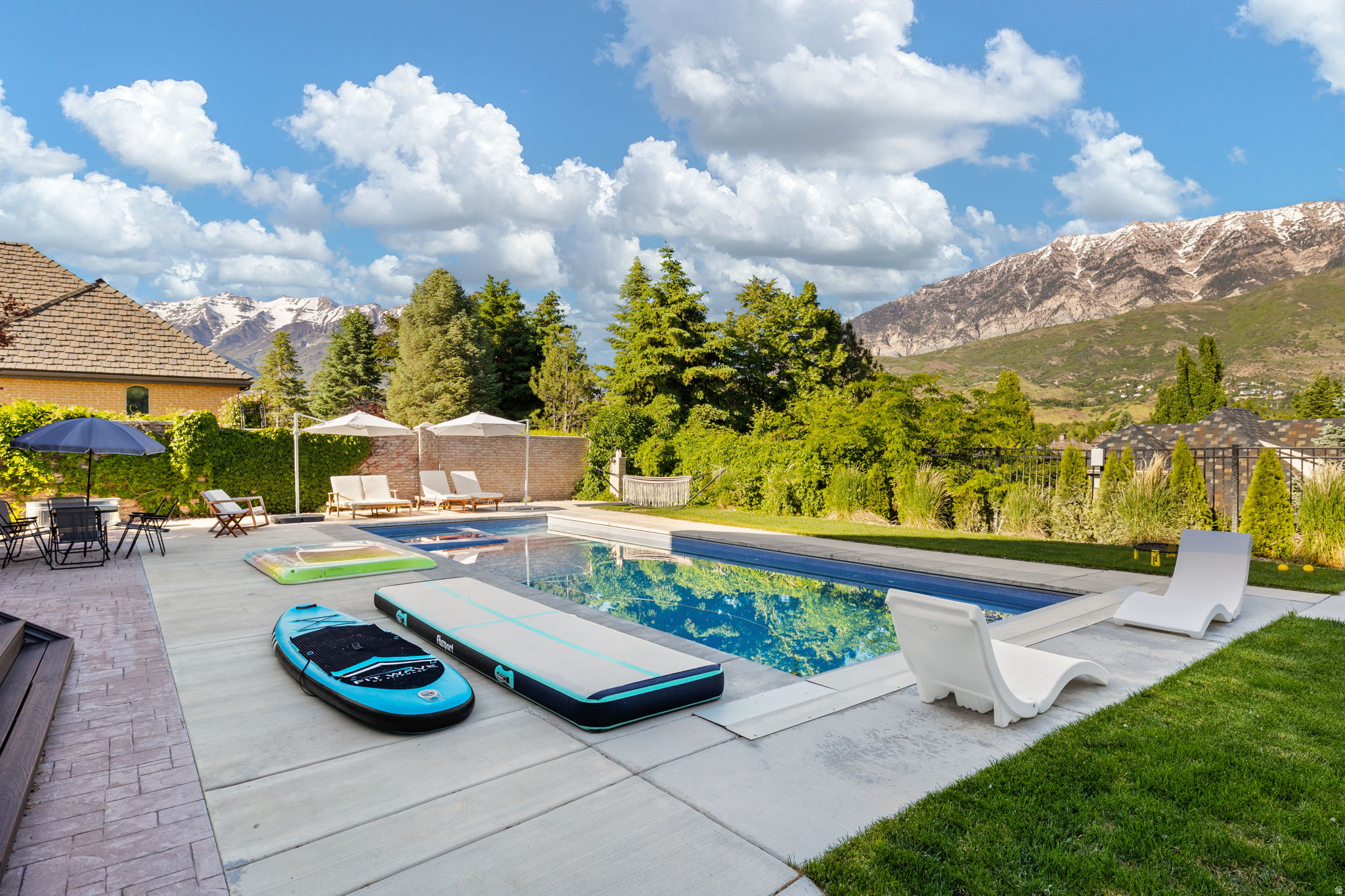 main property photo 91