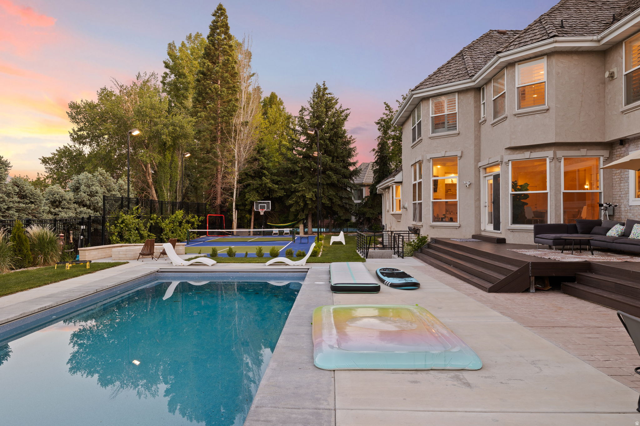 main property photo 93