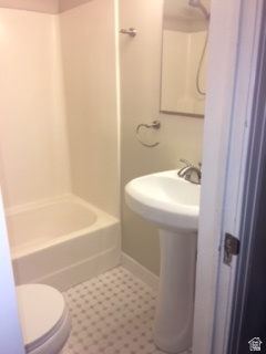 main property photo 12
