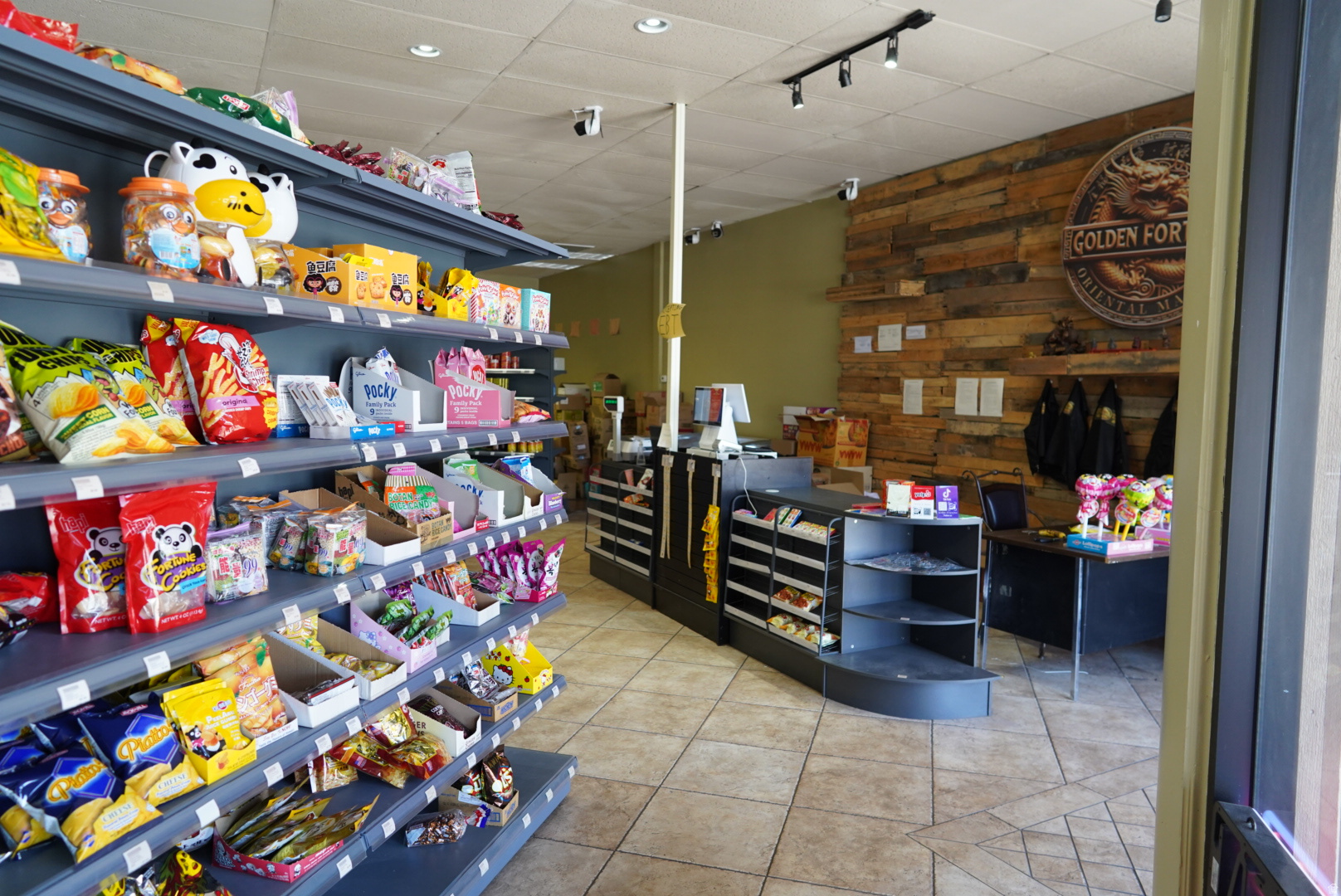 main property photo 3