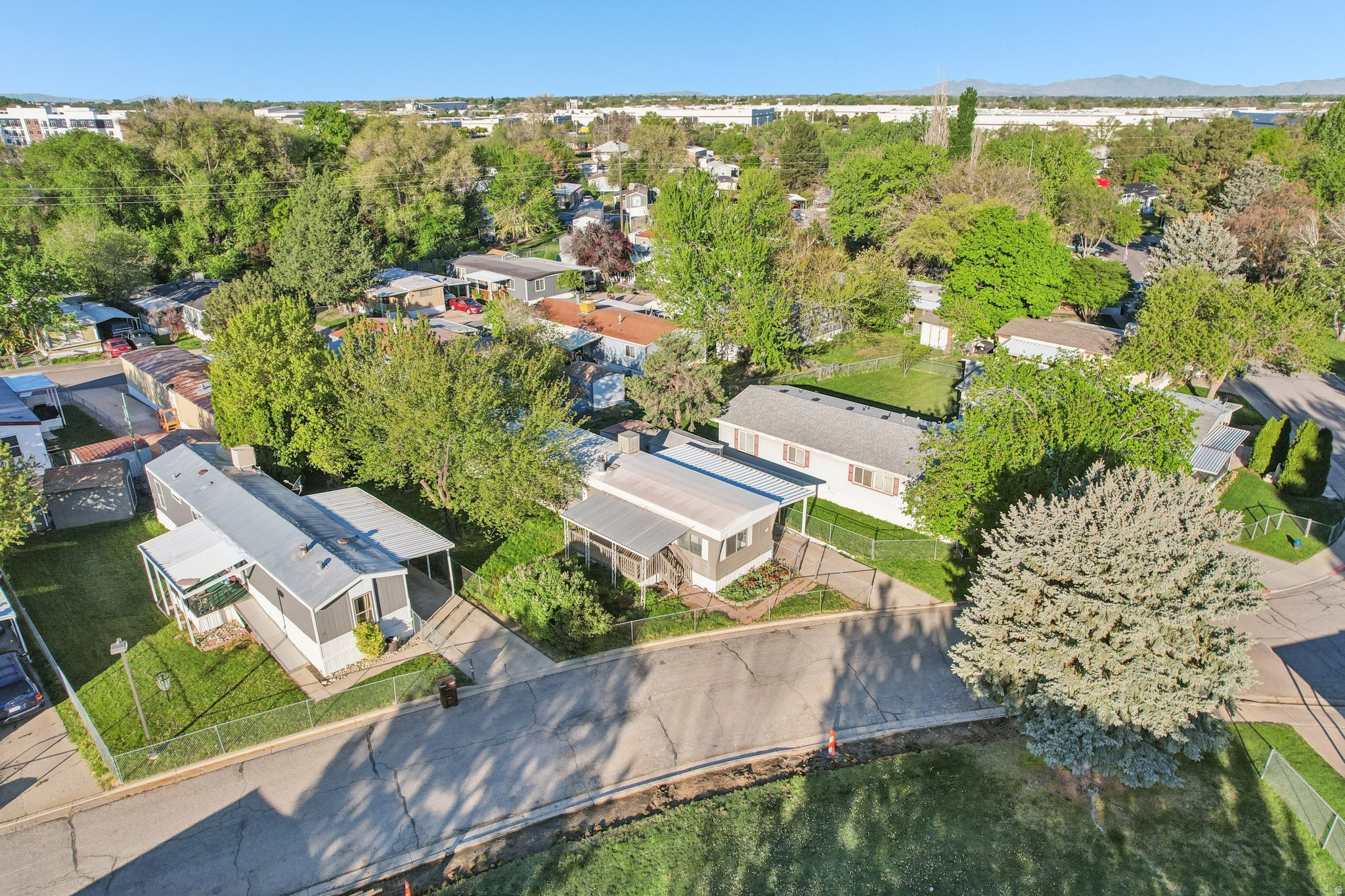 main property photo 26