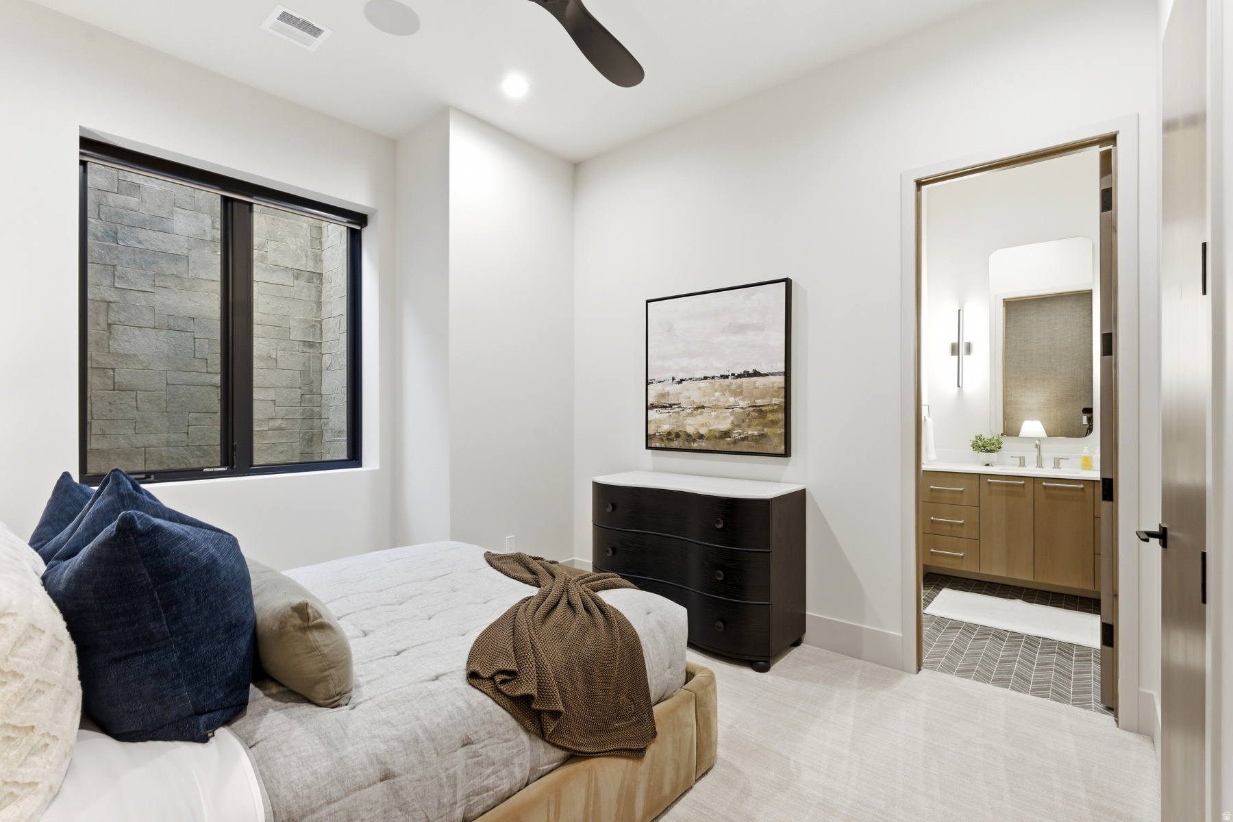 main property photo 63