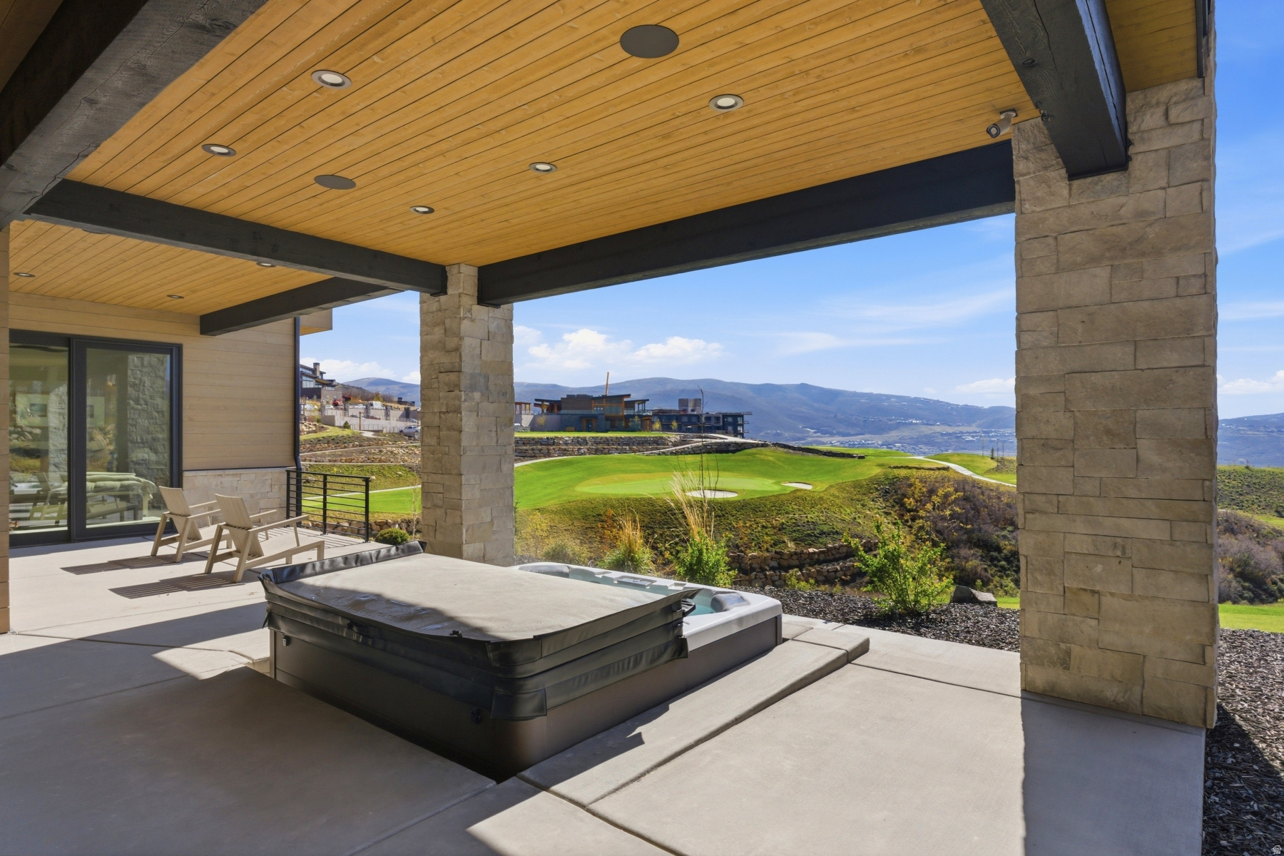 main property photo 77
