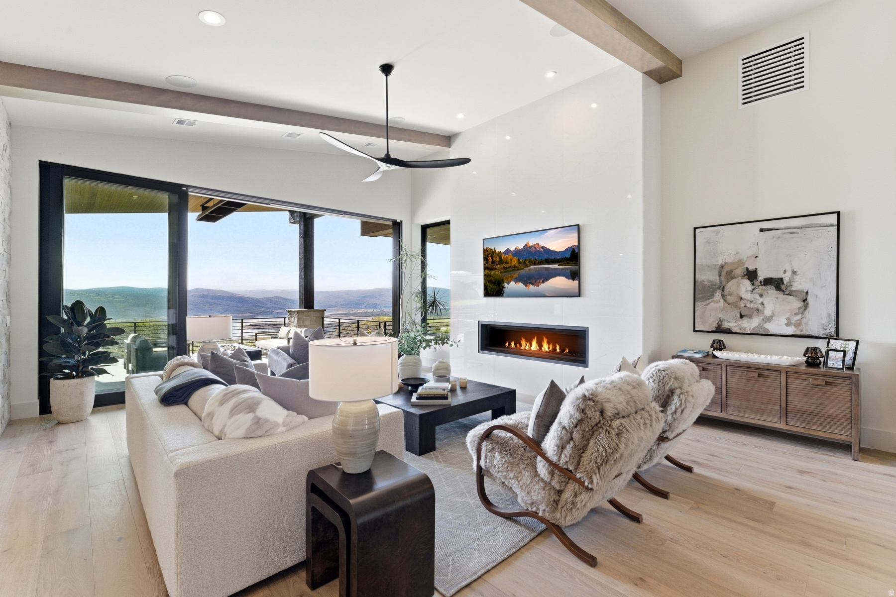 main property photo 86