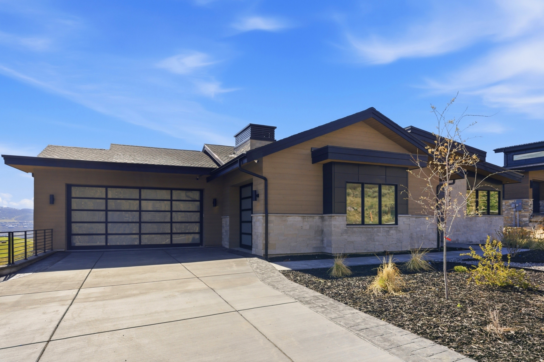main property photo 93