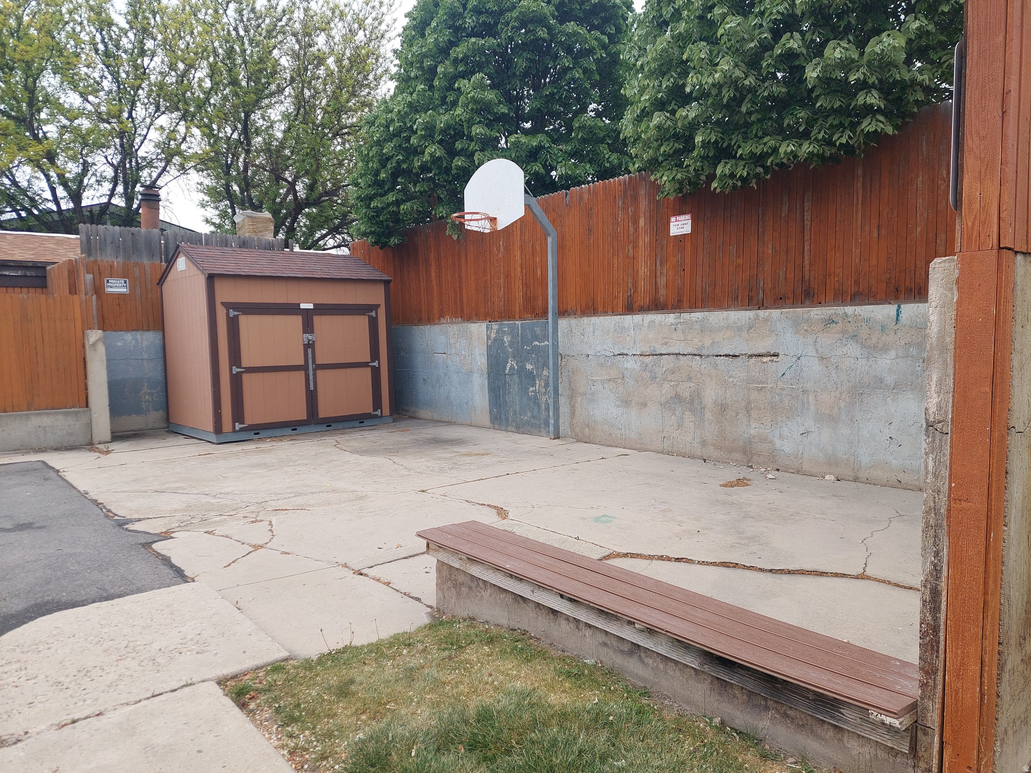 main property photo 36