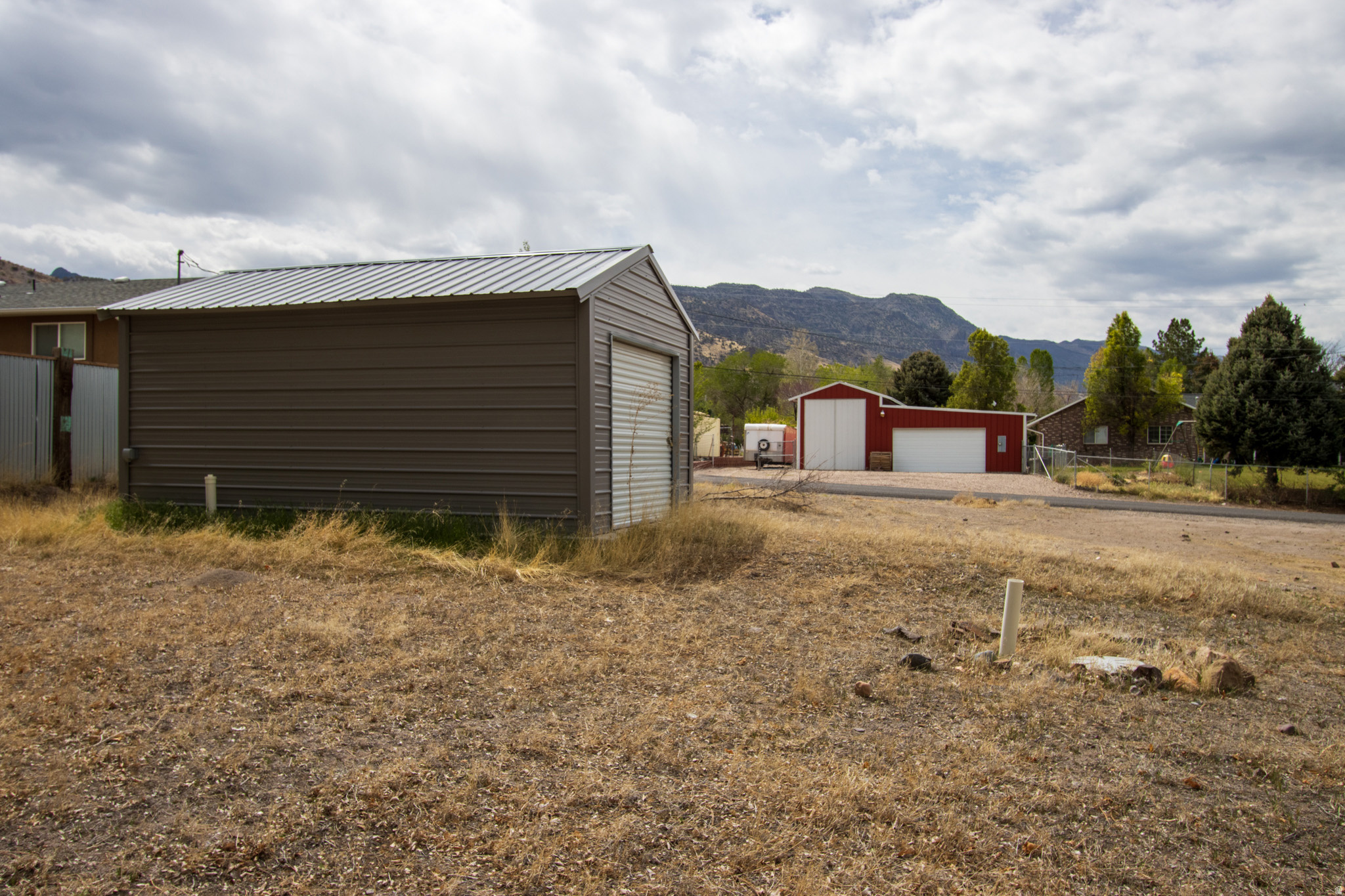 main property photo 12