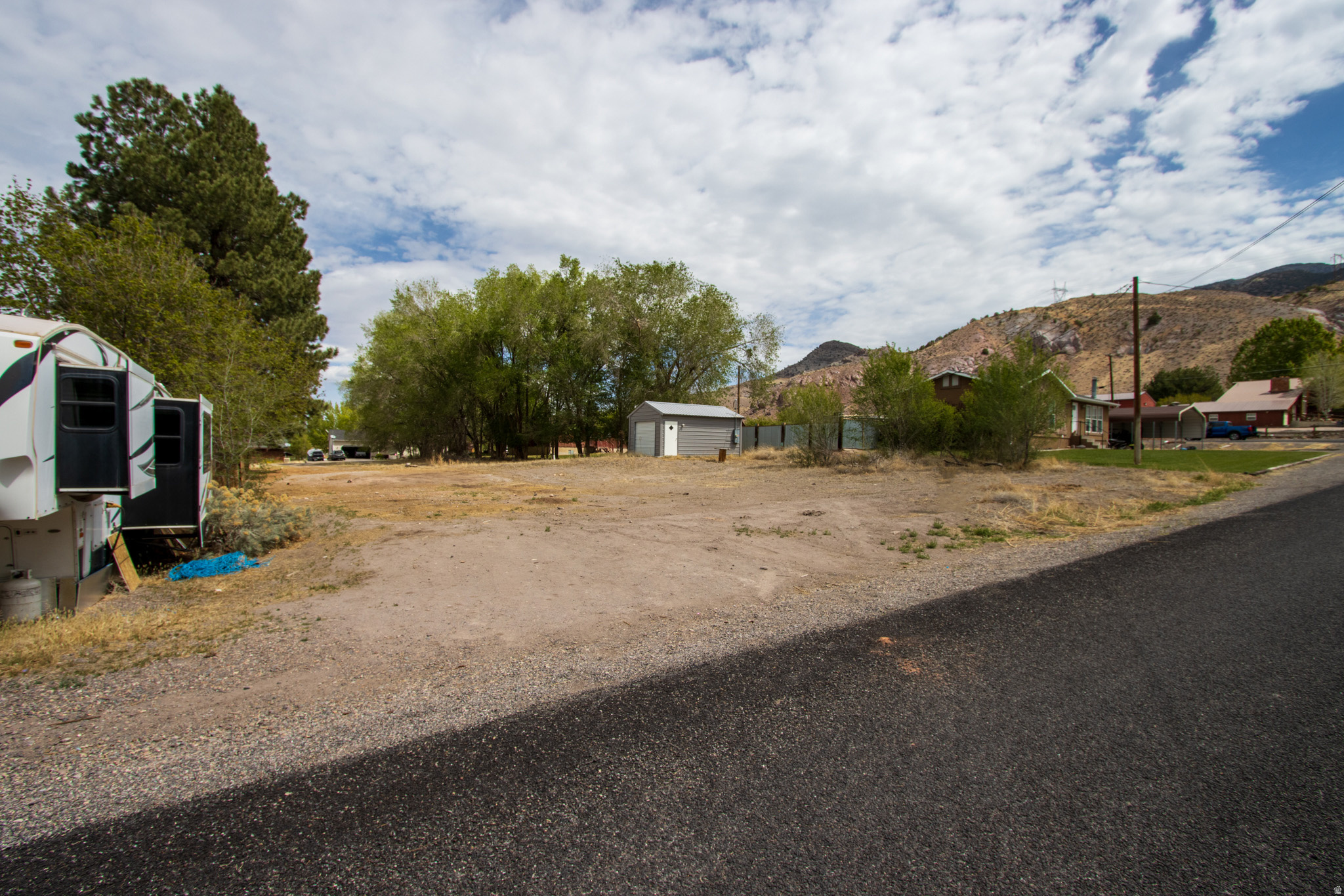 main property photo 7