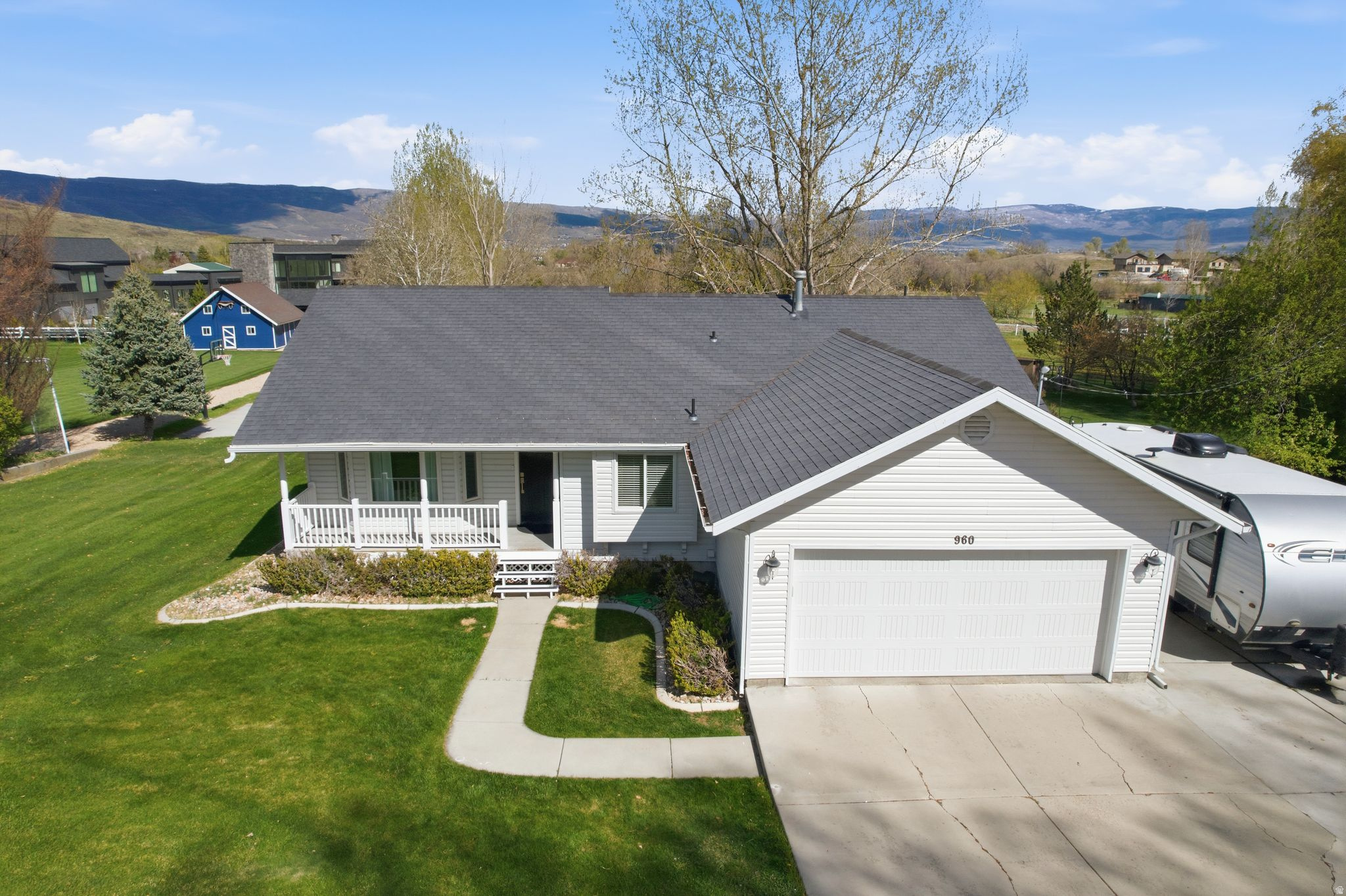 main property photo 50