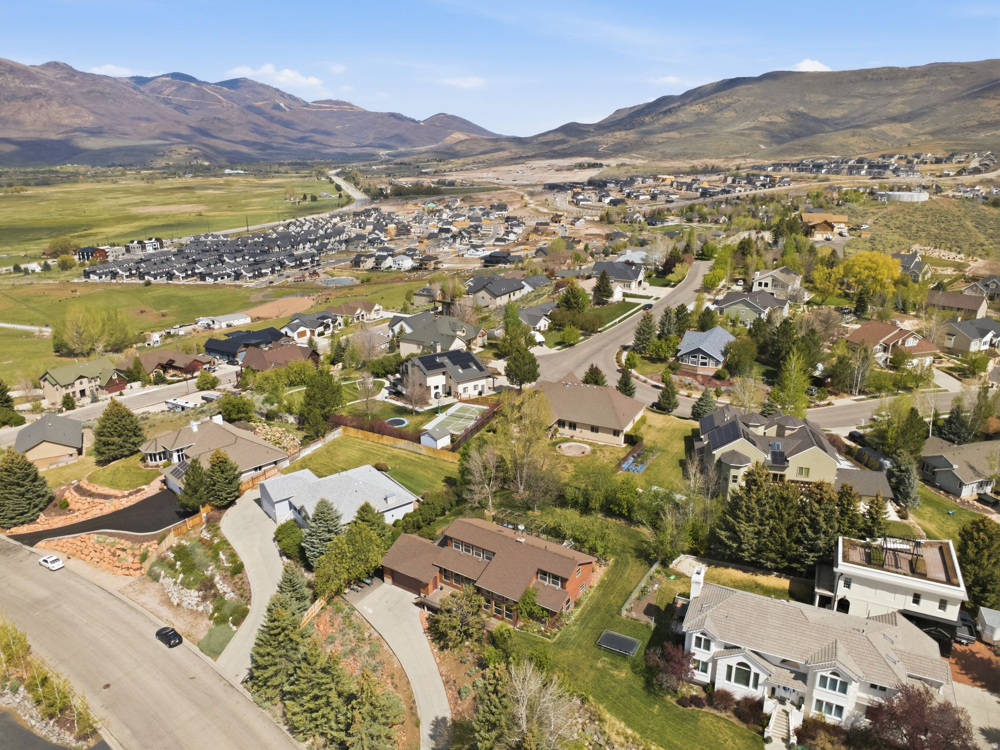 main property photo 34