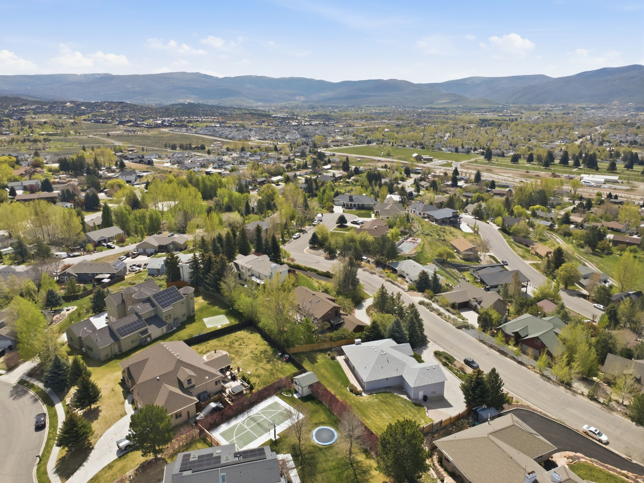 main property photo 37