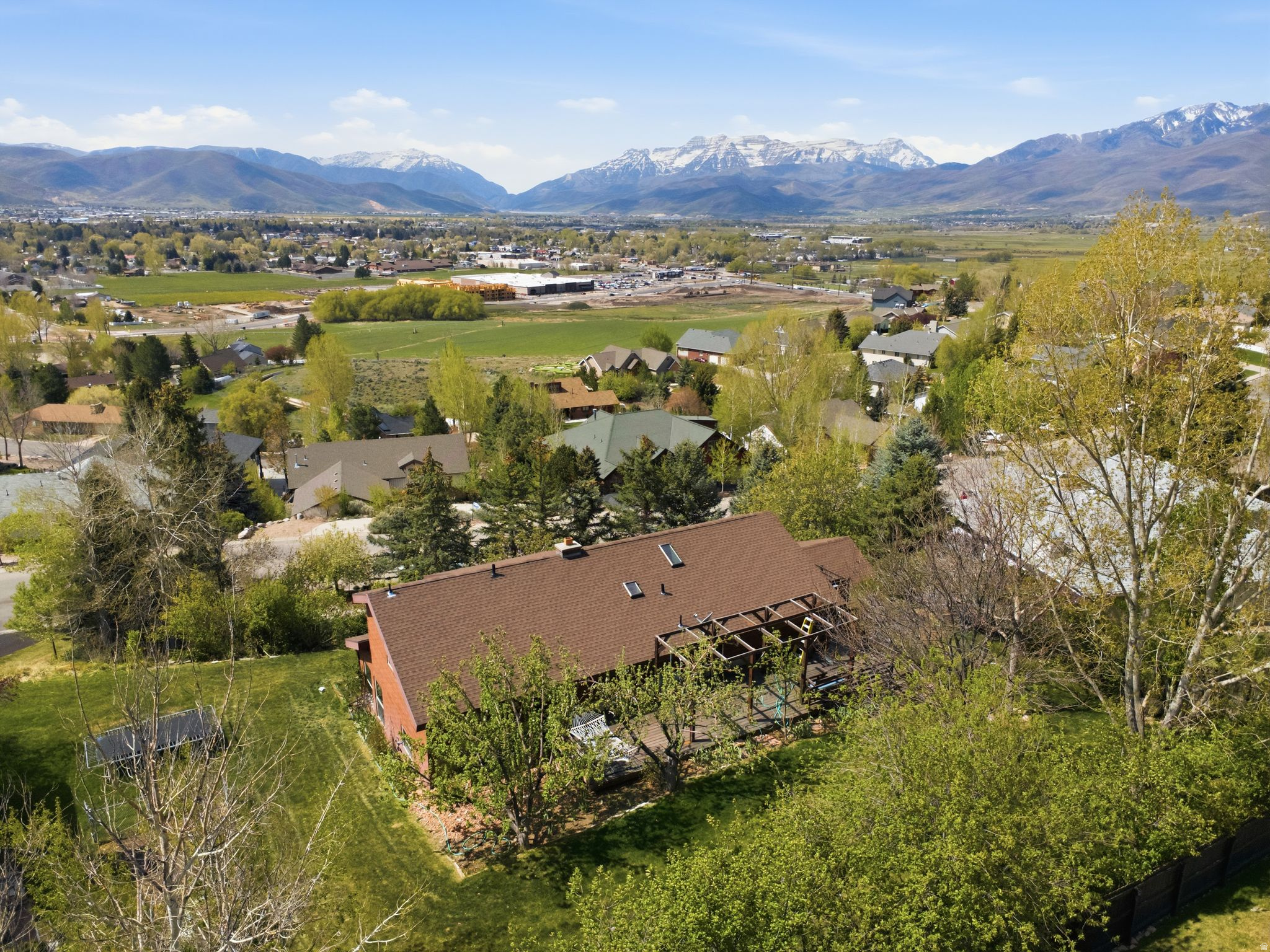 main property photo 39