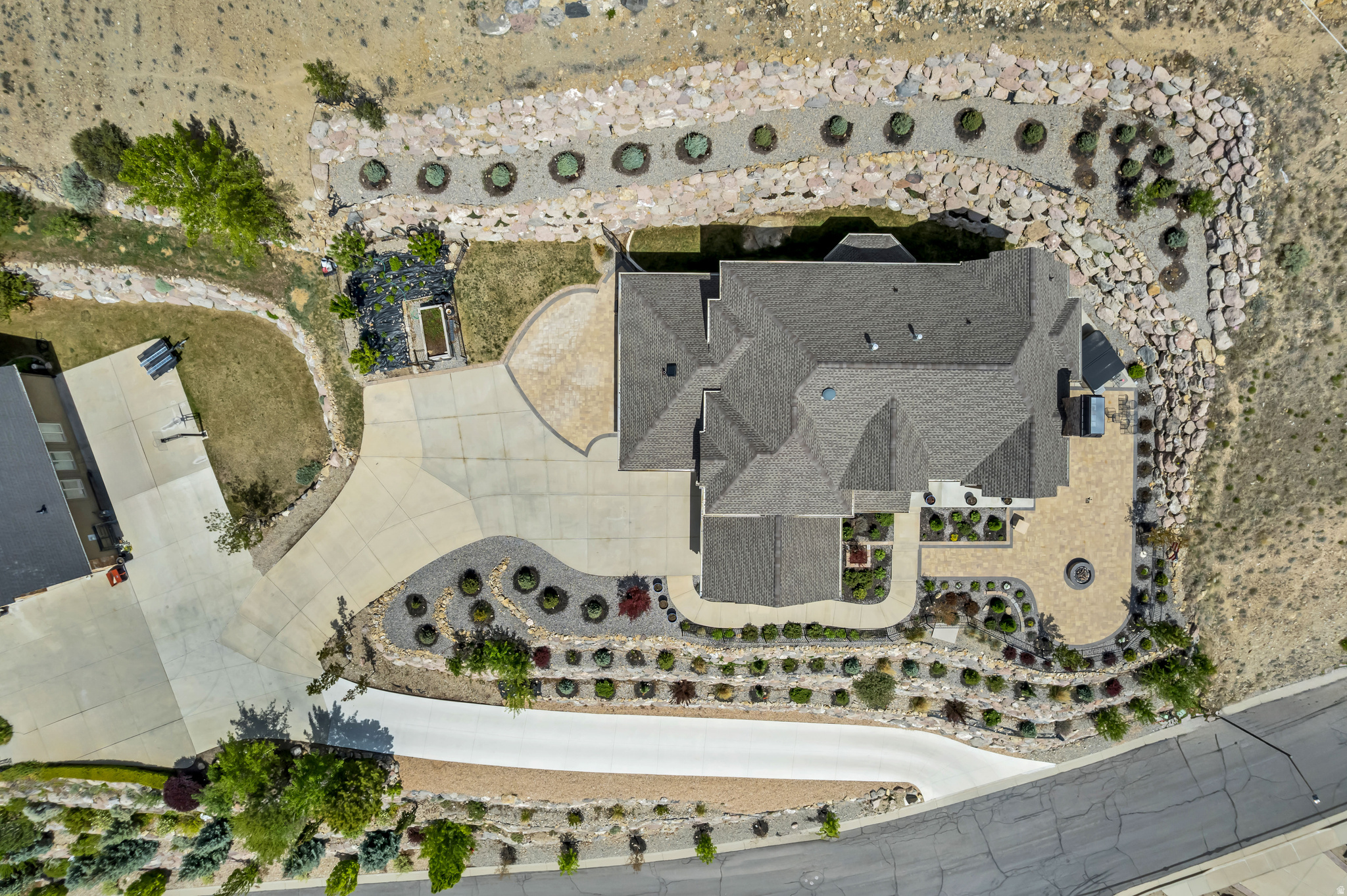main property photo 63
