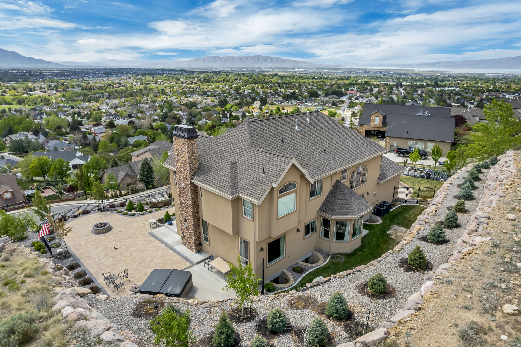 main property photo 70