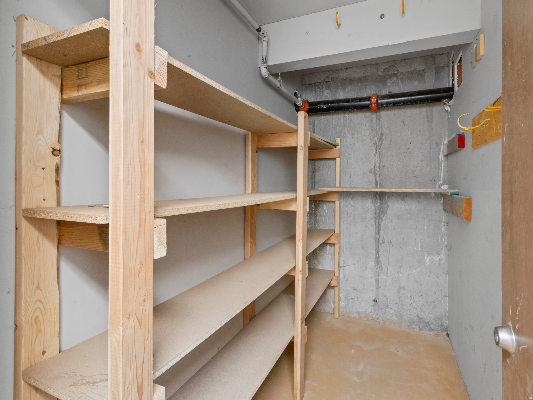 main property photo 18