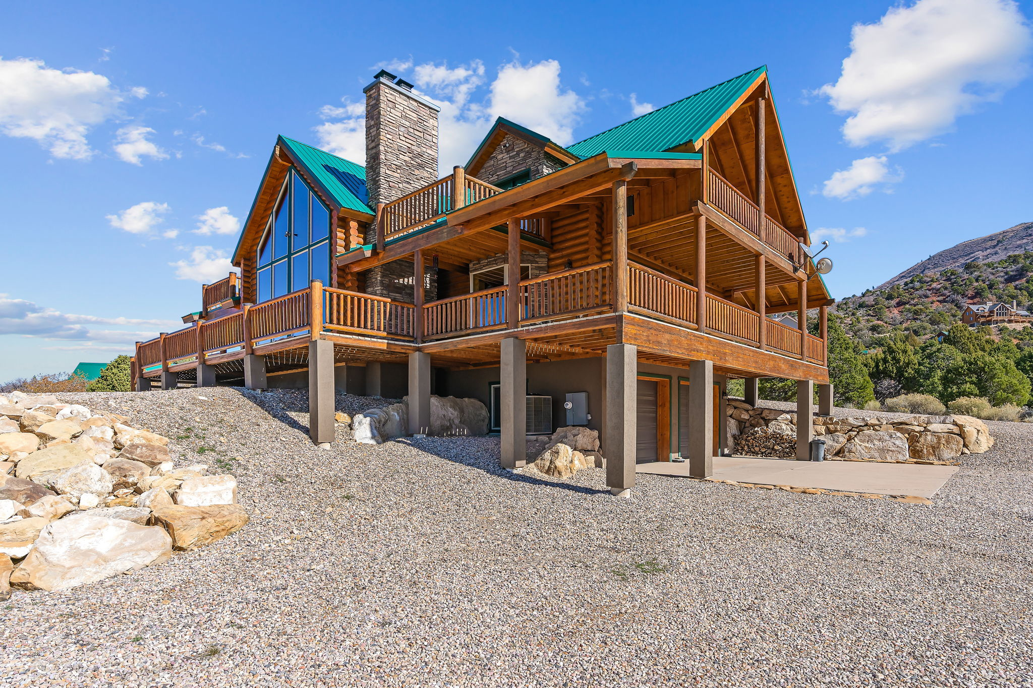 main property photo 8