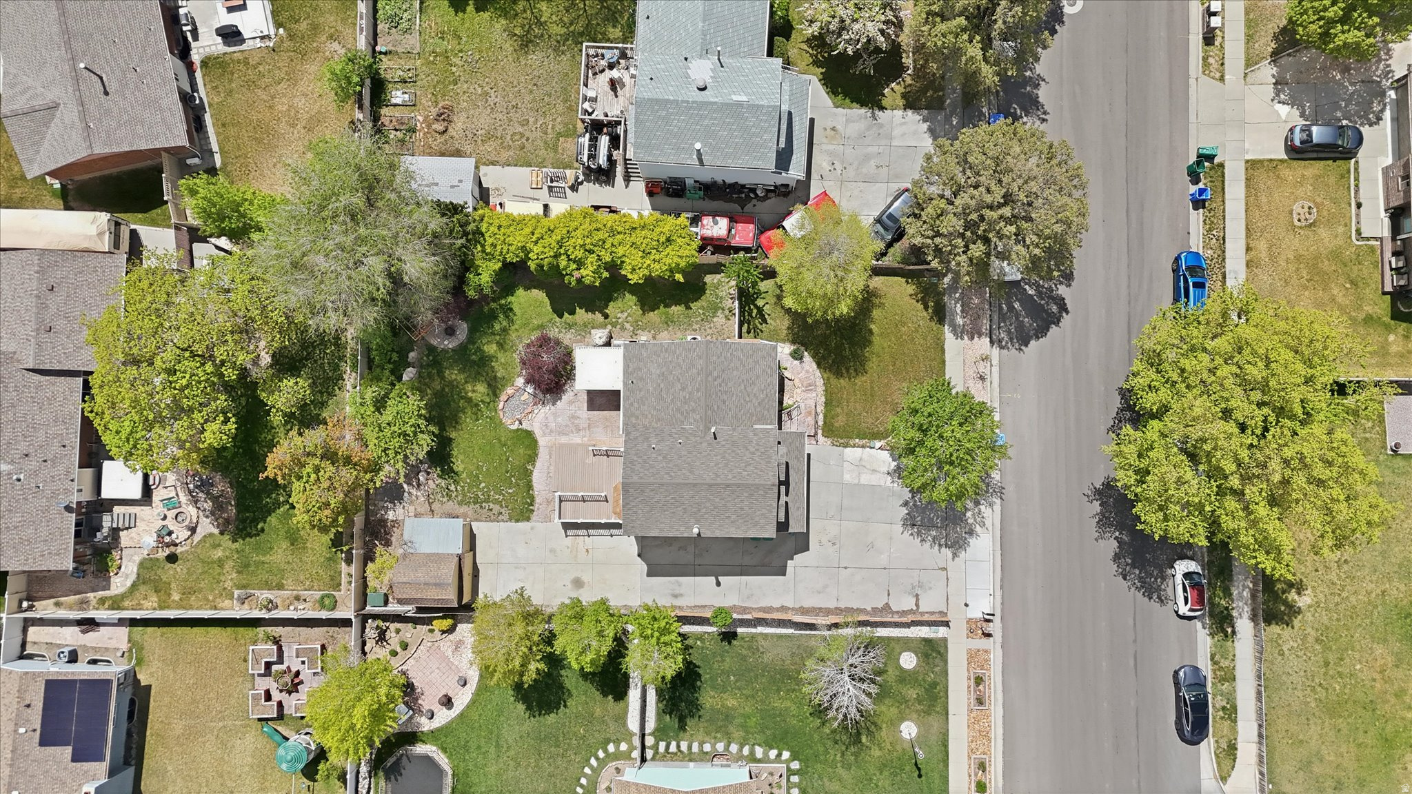 main property photo 50