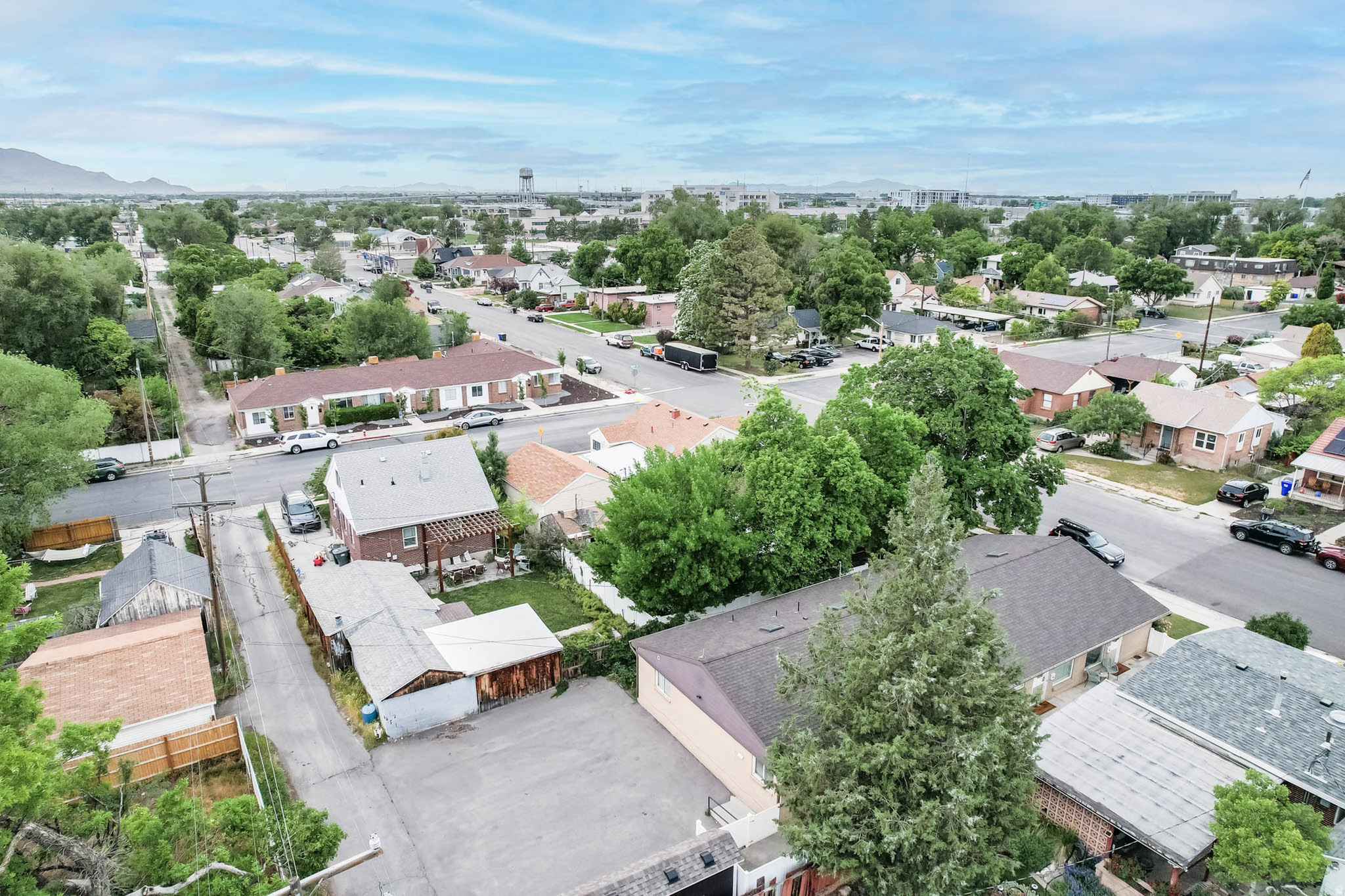 main property photo 36
