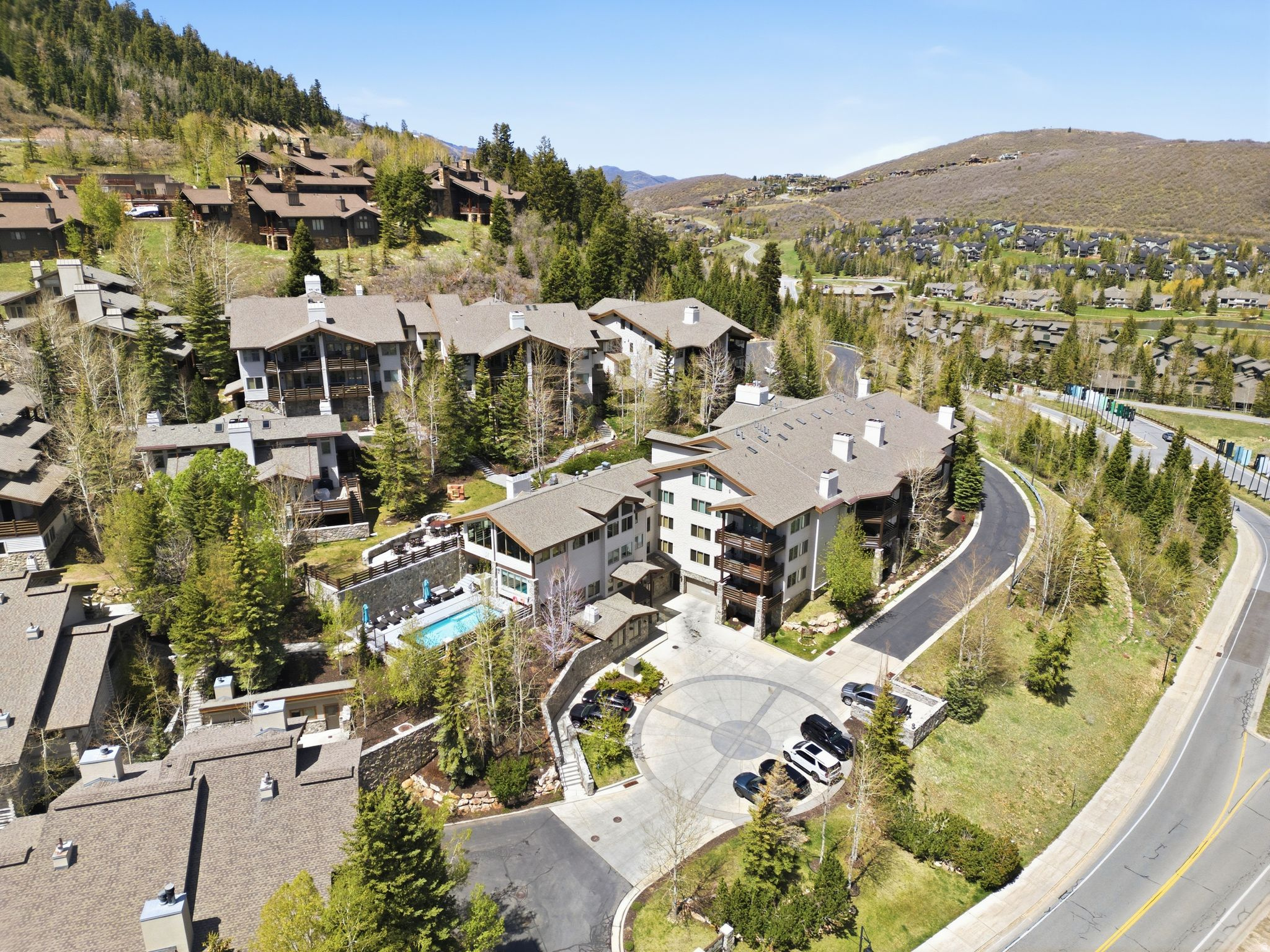 main property photo 44