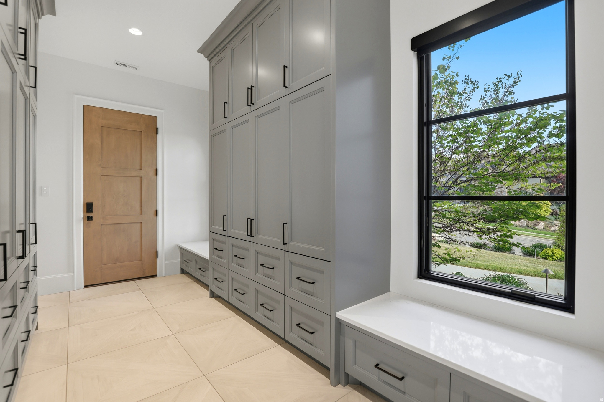 main property photo 67