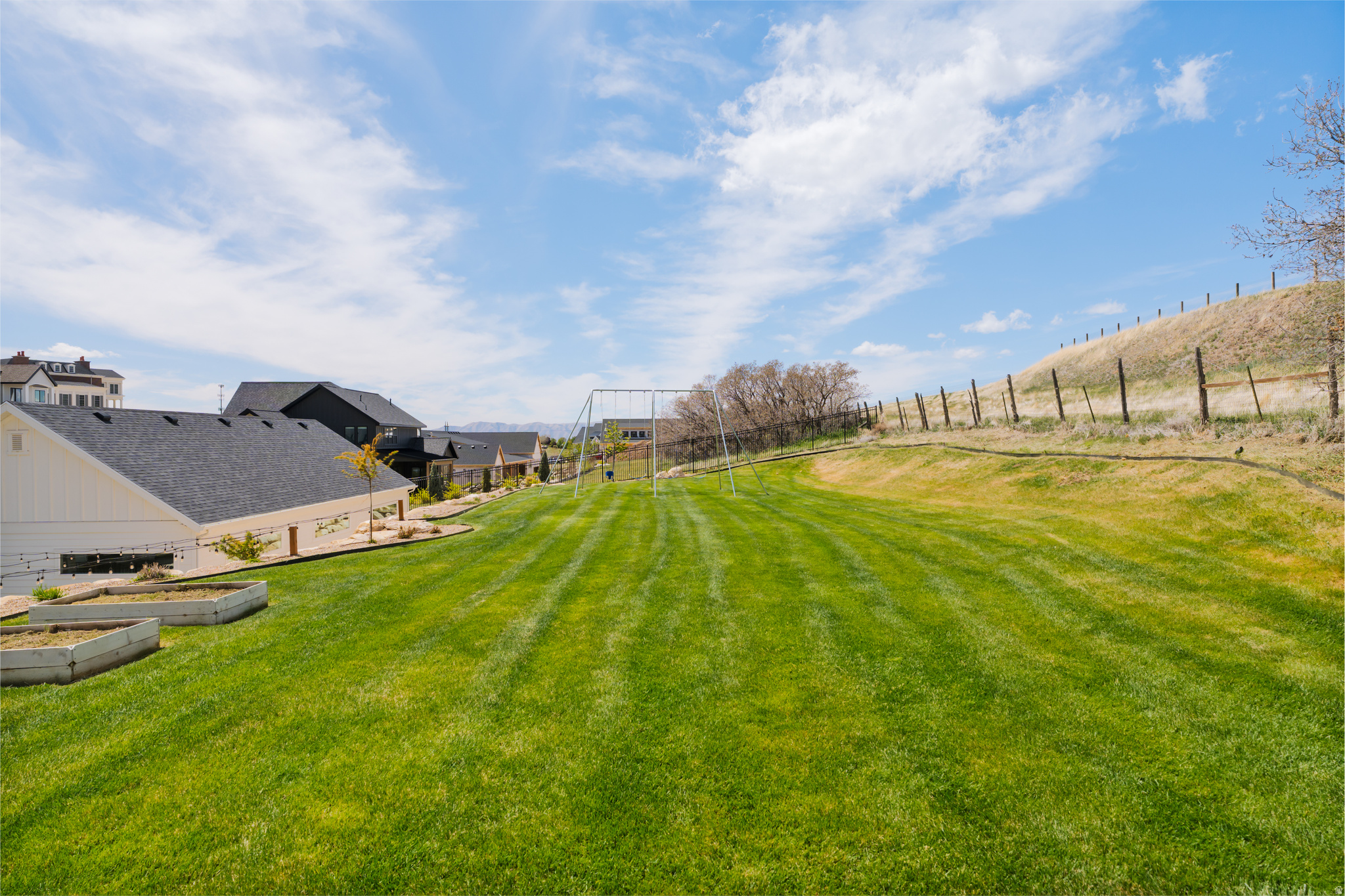 main property photo 71
