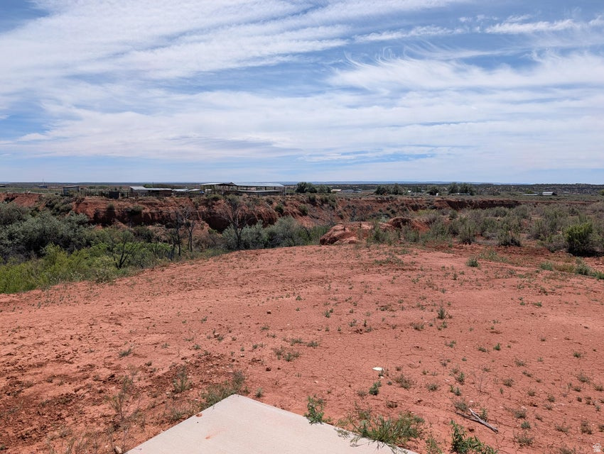 main property photo 8