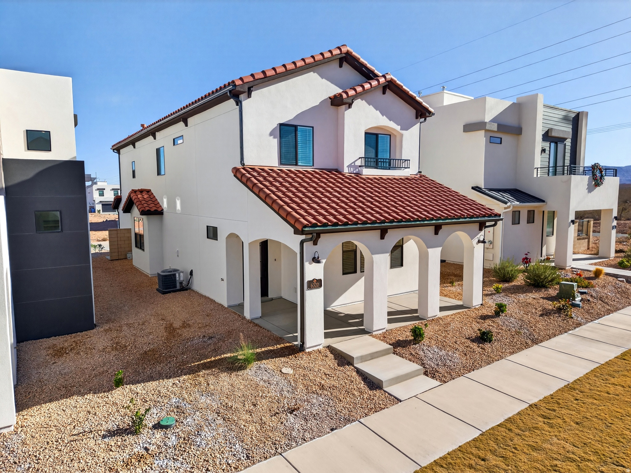main property photo 30