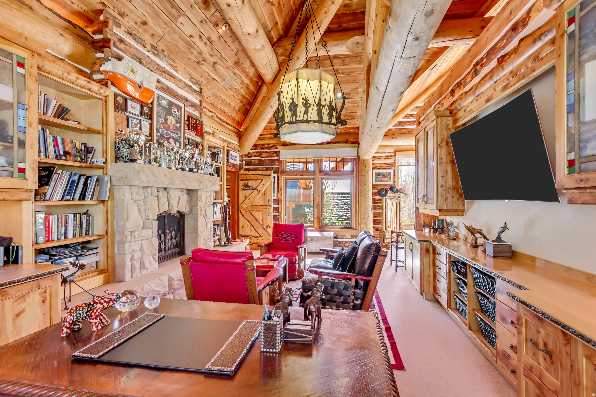 main property photo 20