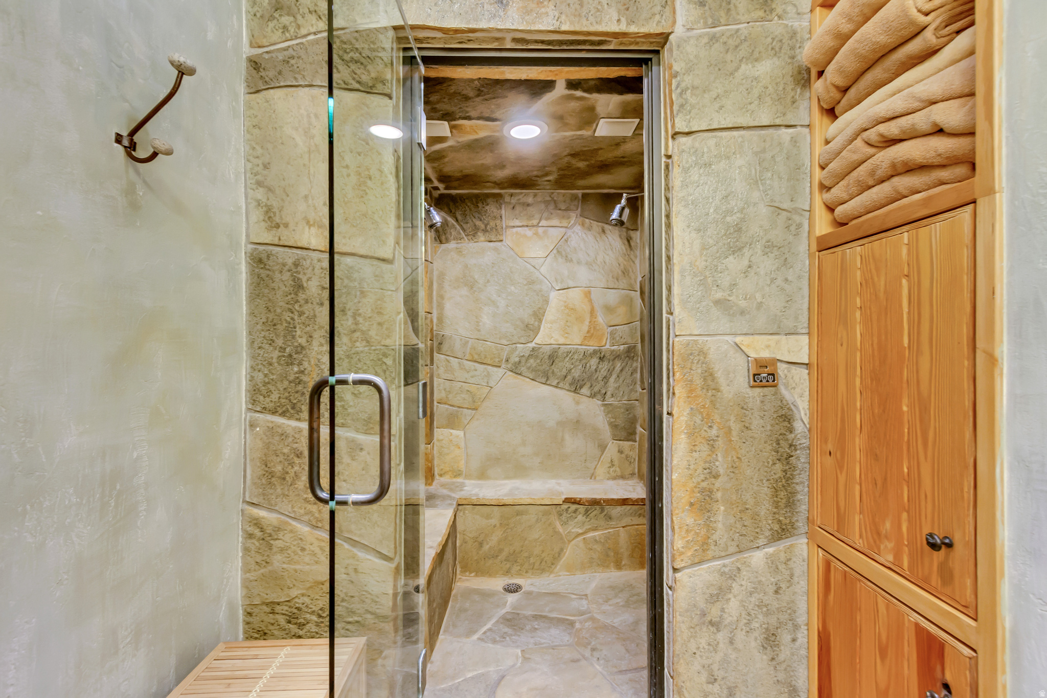 main property photo 74