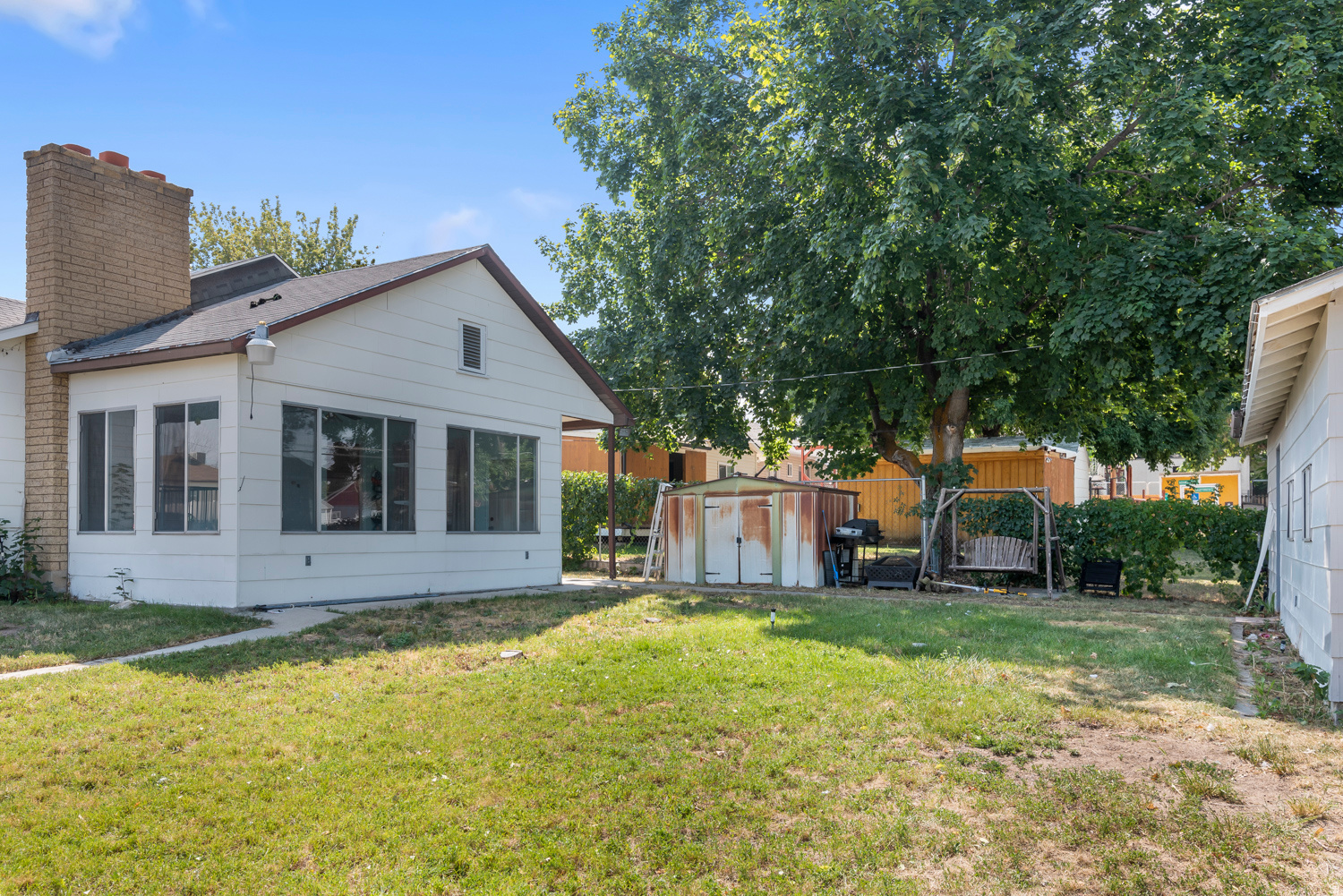 main property photo 21