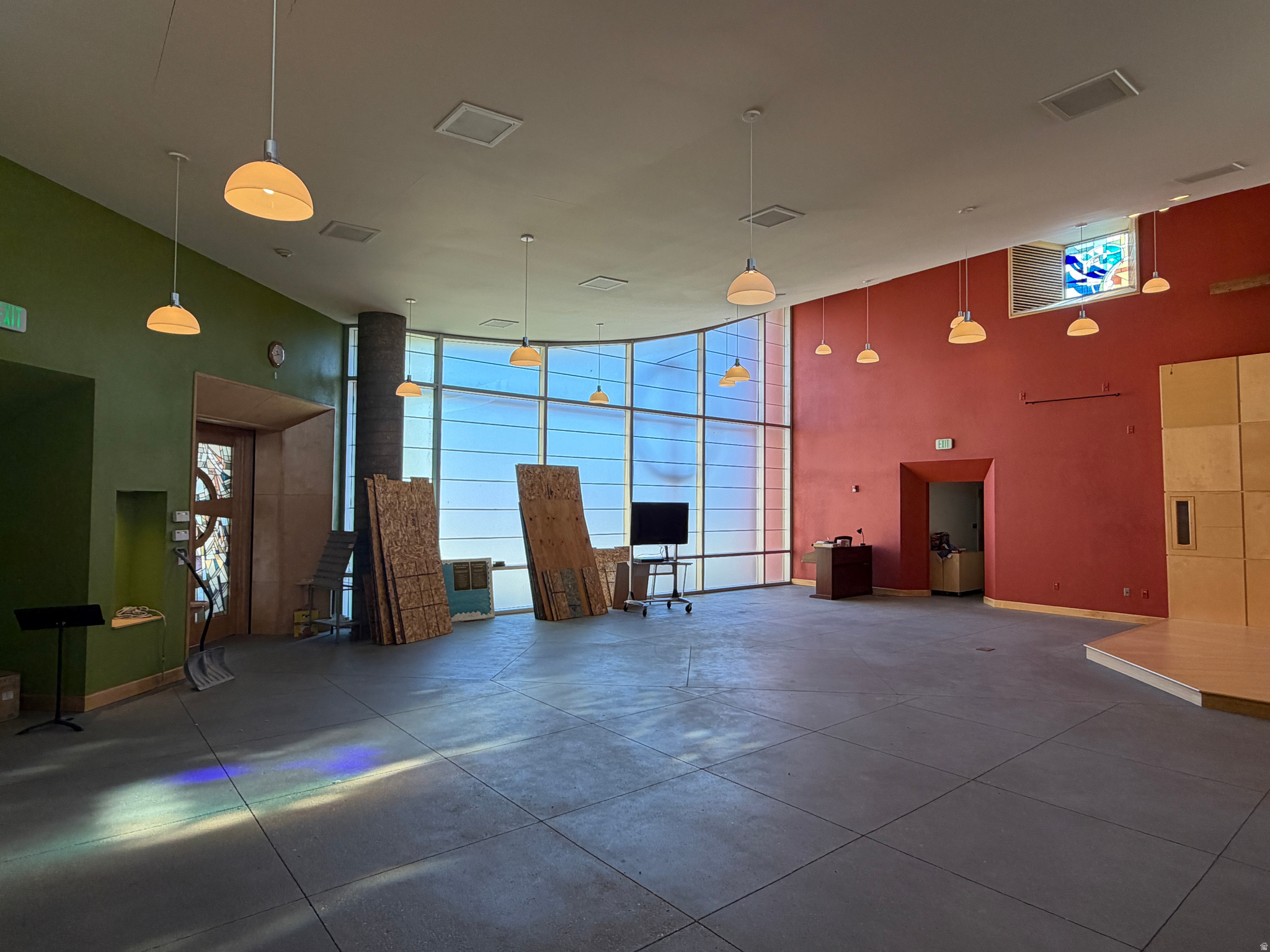 main property photo 15