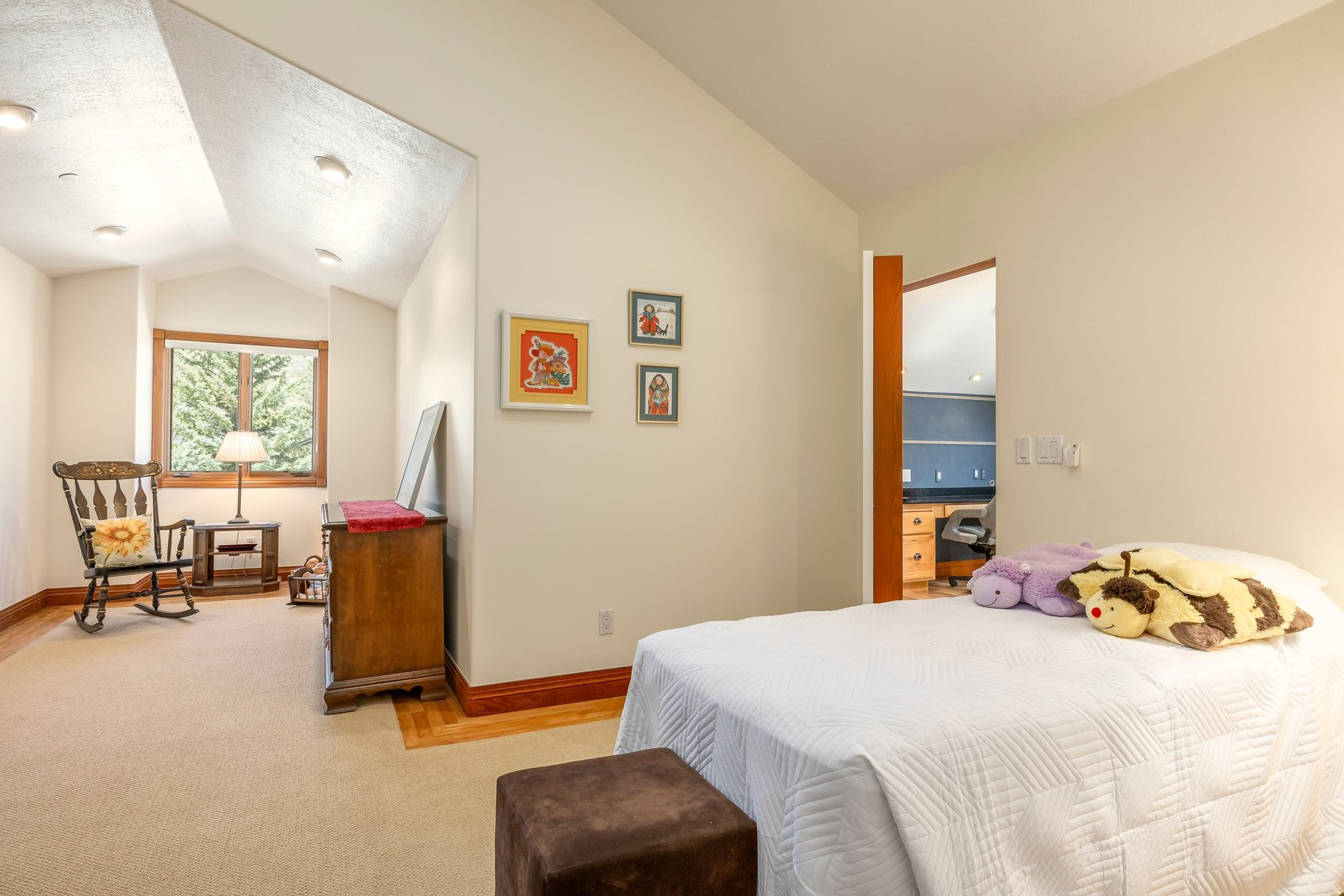main property photo 73