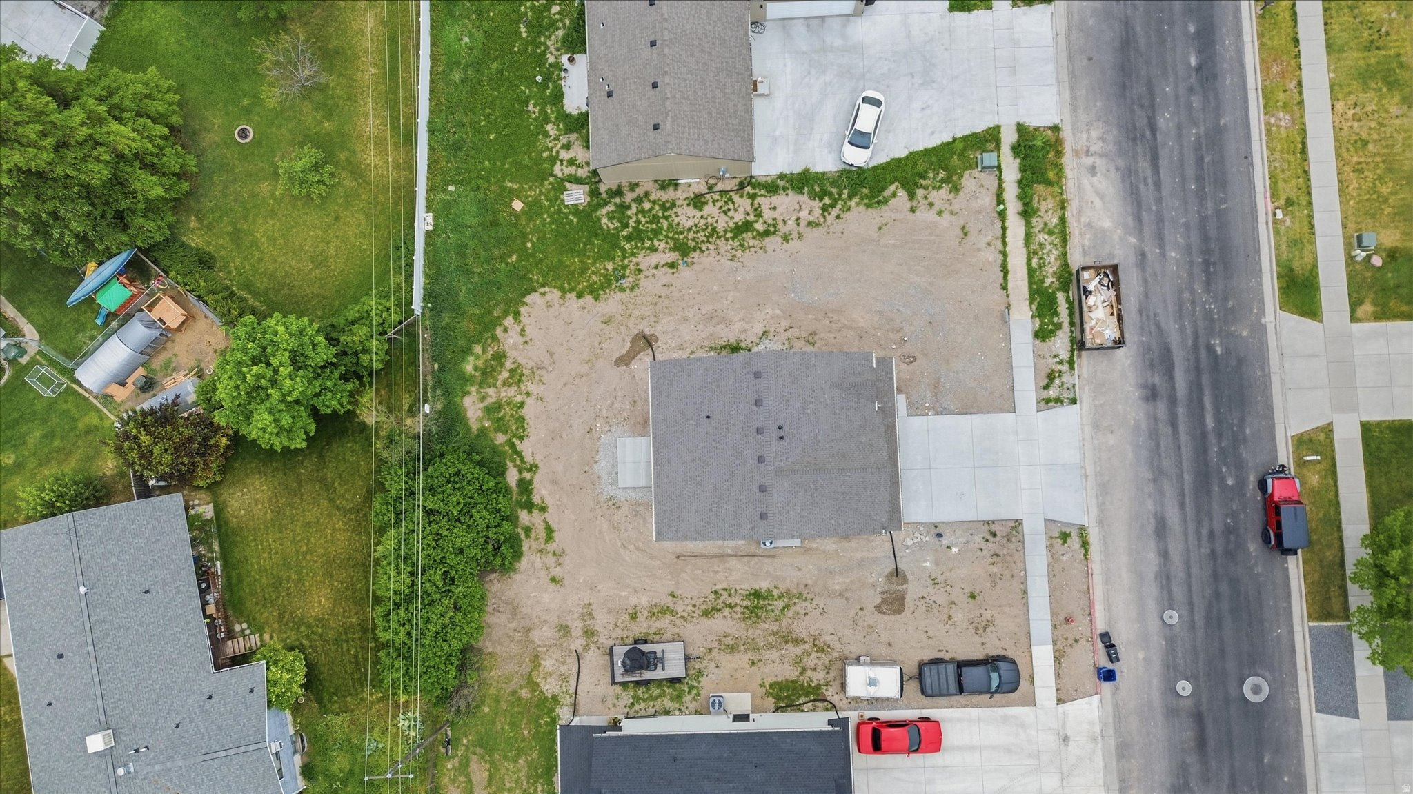 main property photo 41