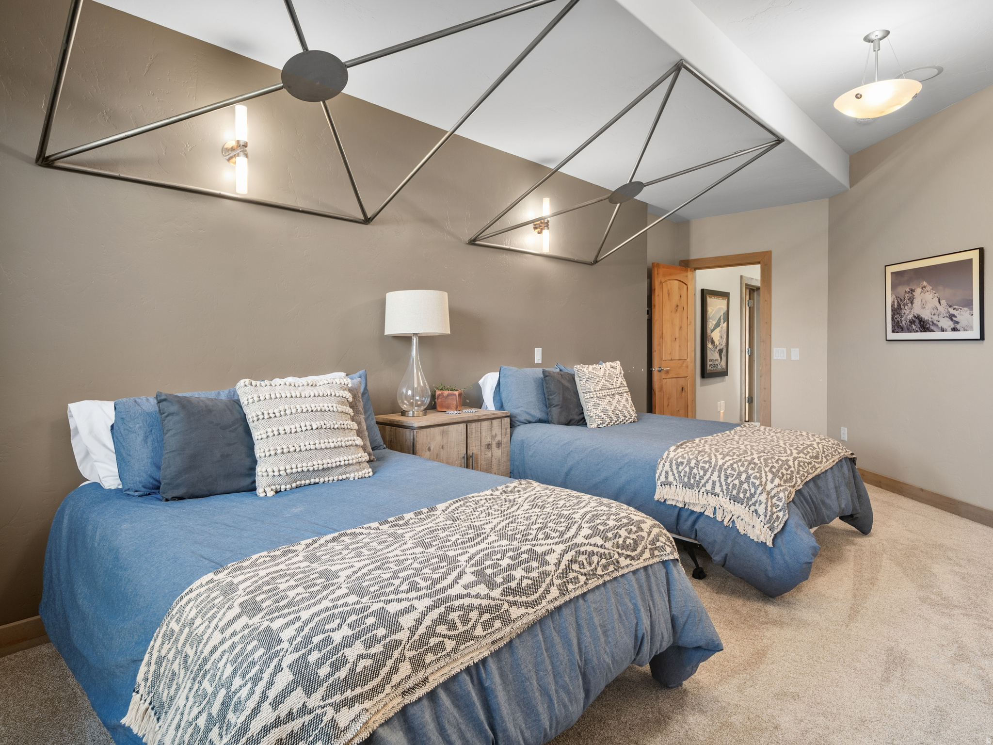 main property photo 67