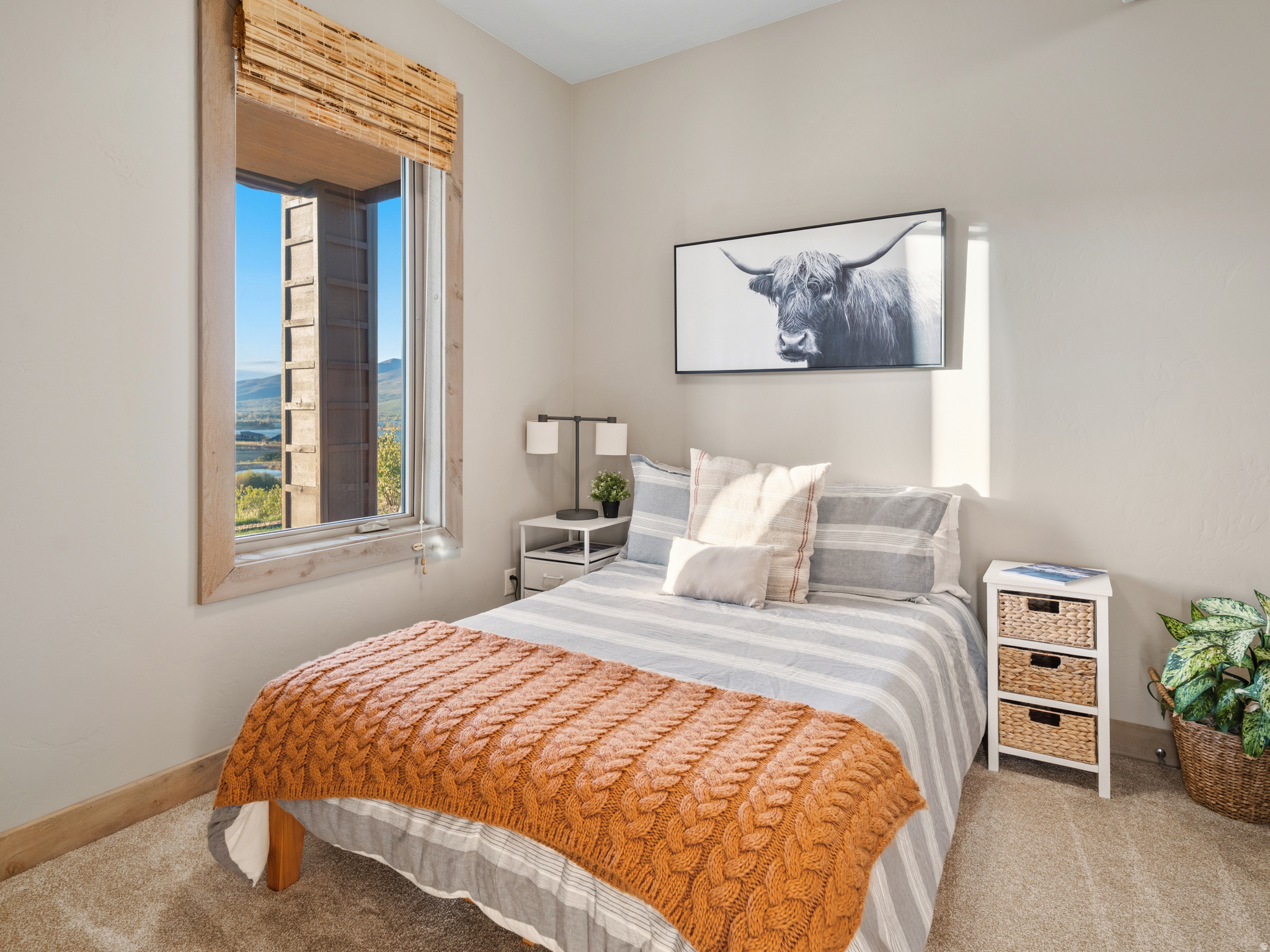 main property photo 74