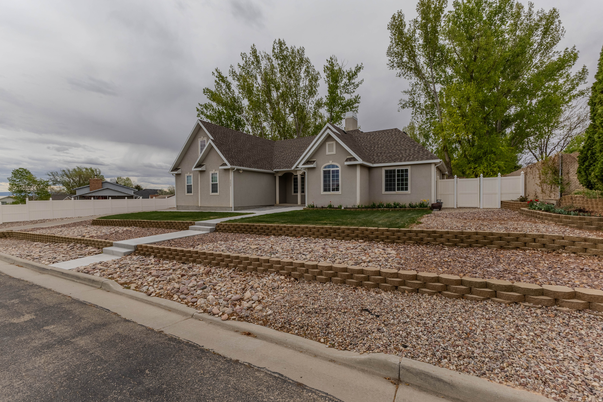 main property photo 61