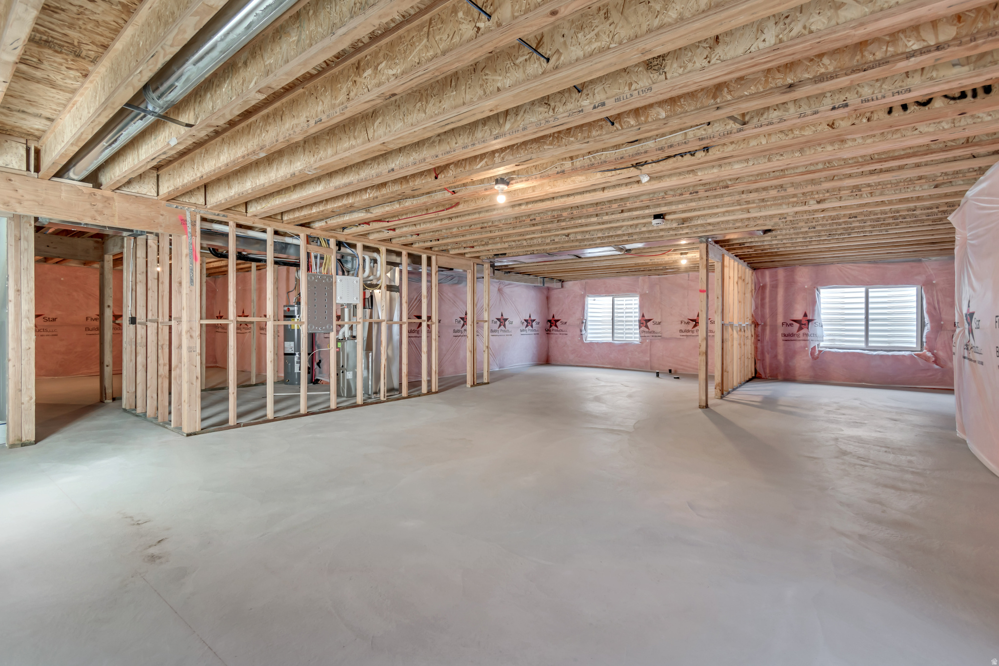 main property photo 30