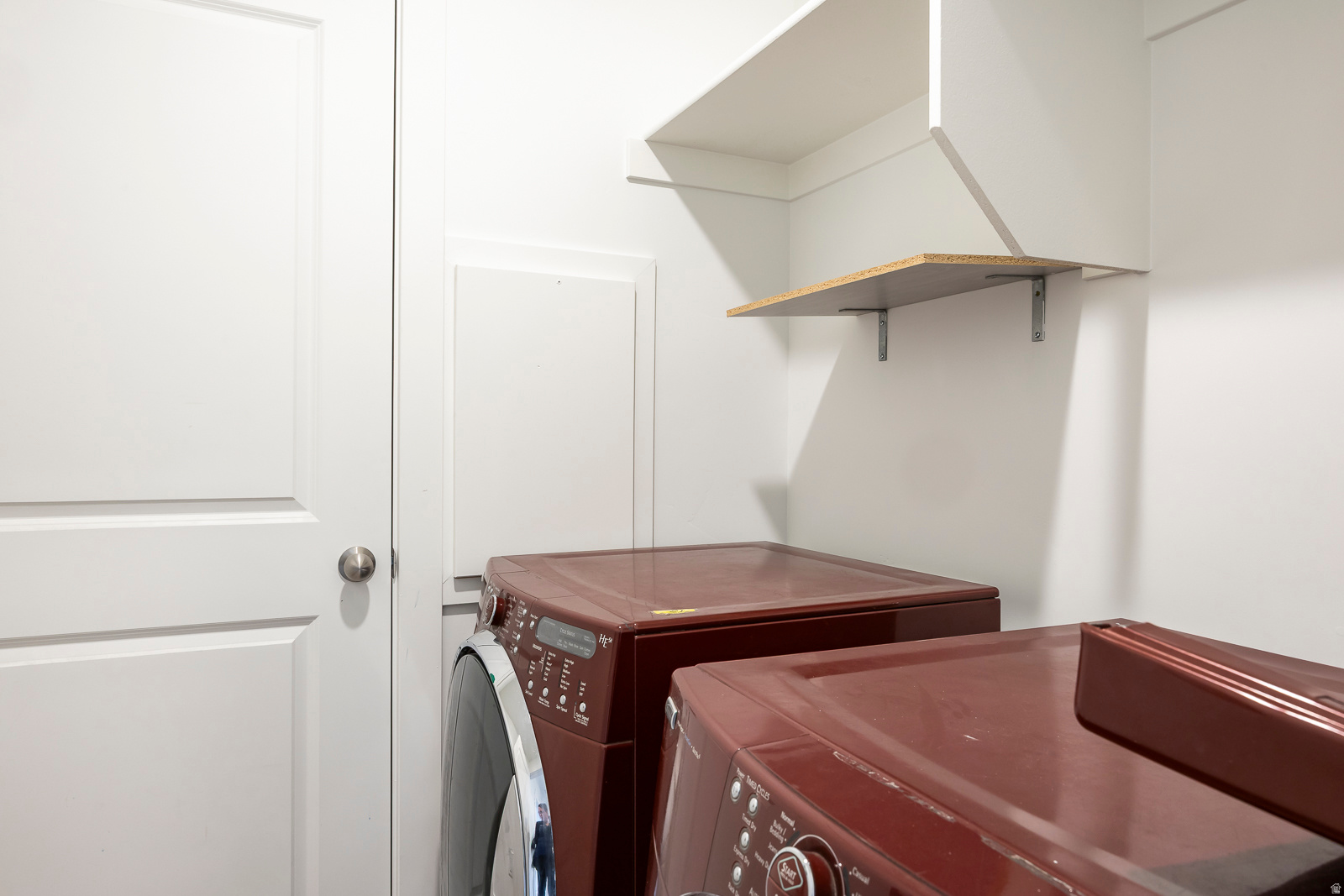 main property photo 15