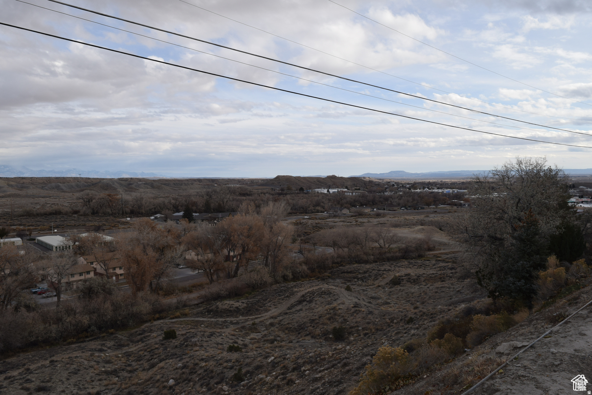main property photo 15
