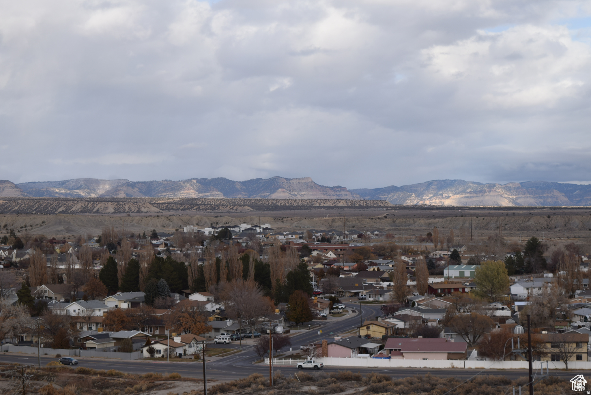 main property photo 25