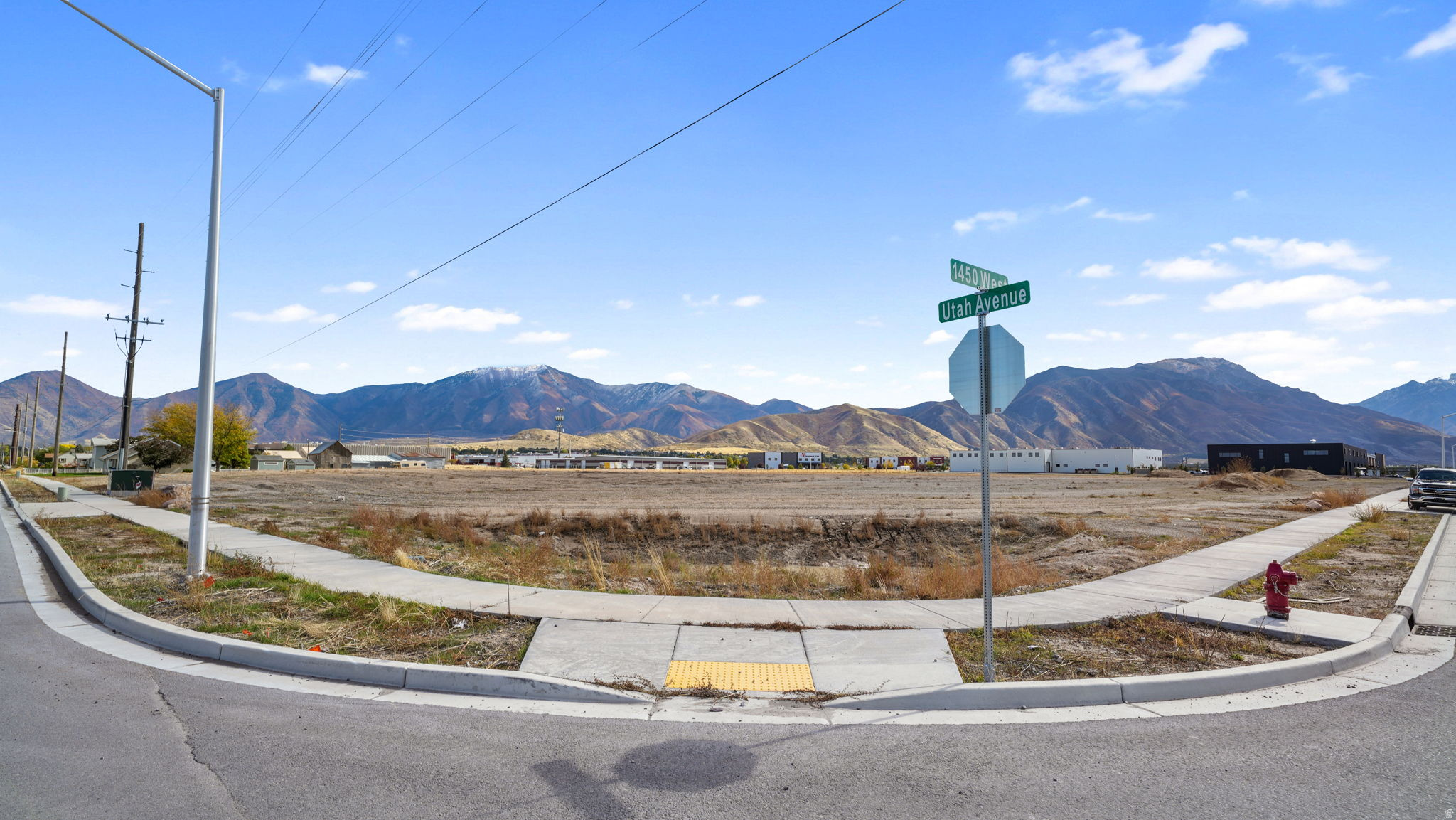main property photo 16